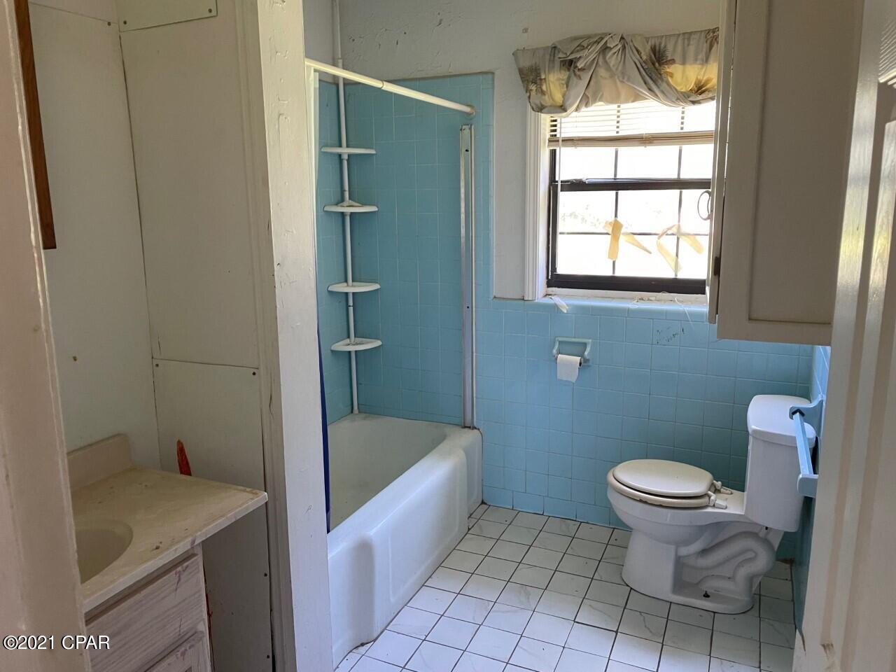 Old Orchard 1st Add - Residential