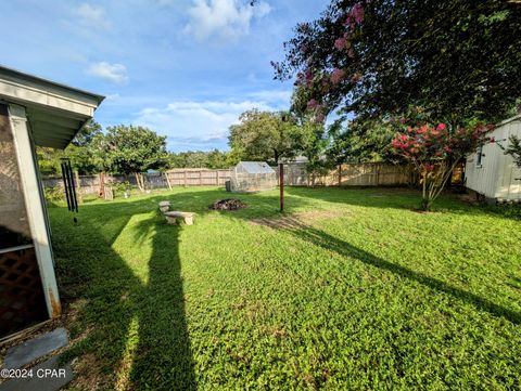 A home in Chipley