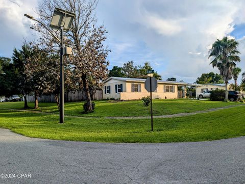 A home in Chipley