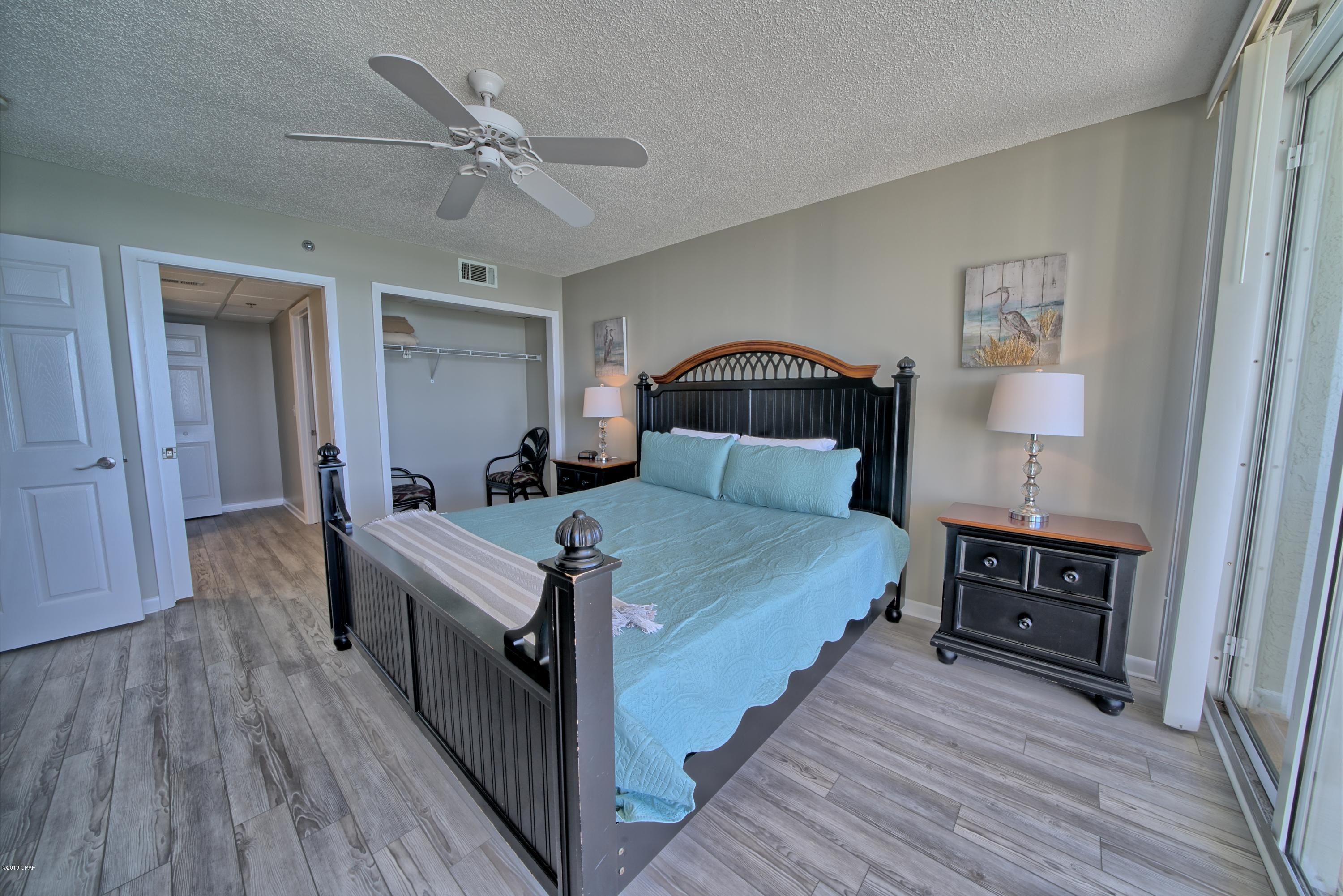 Long Beach Towers III - Residential