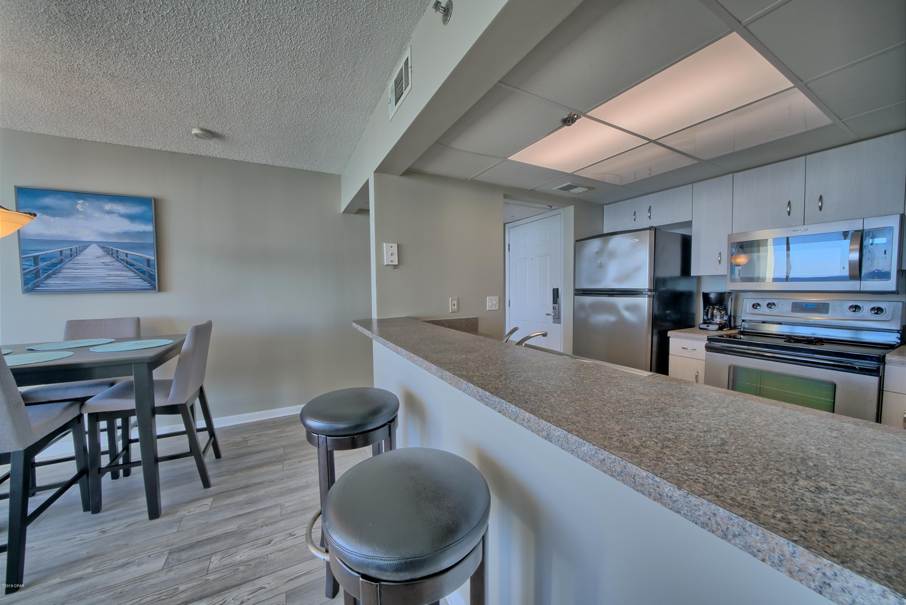 Long Beach Towers III - Residential