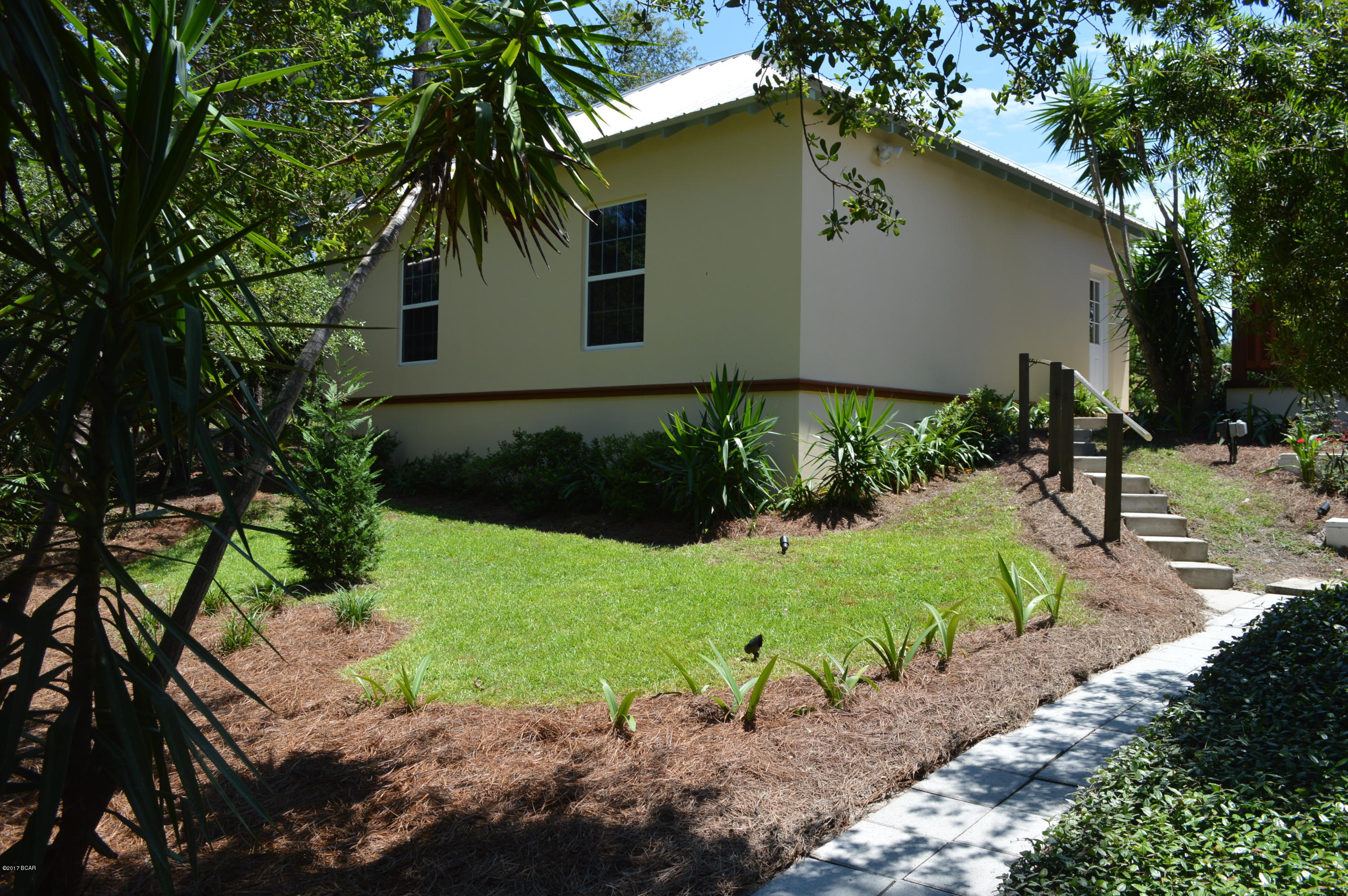 Lake Shore Estates - Residential