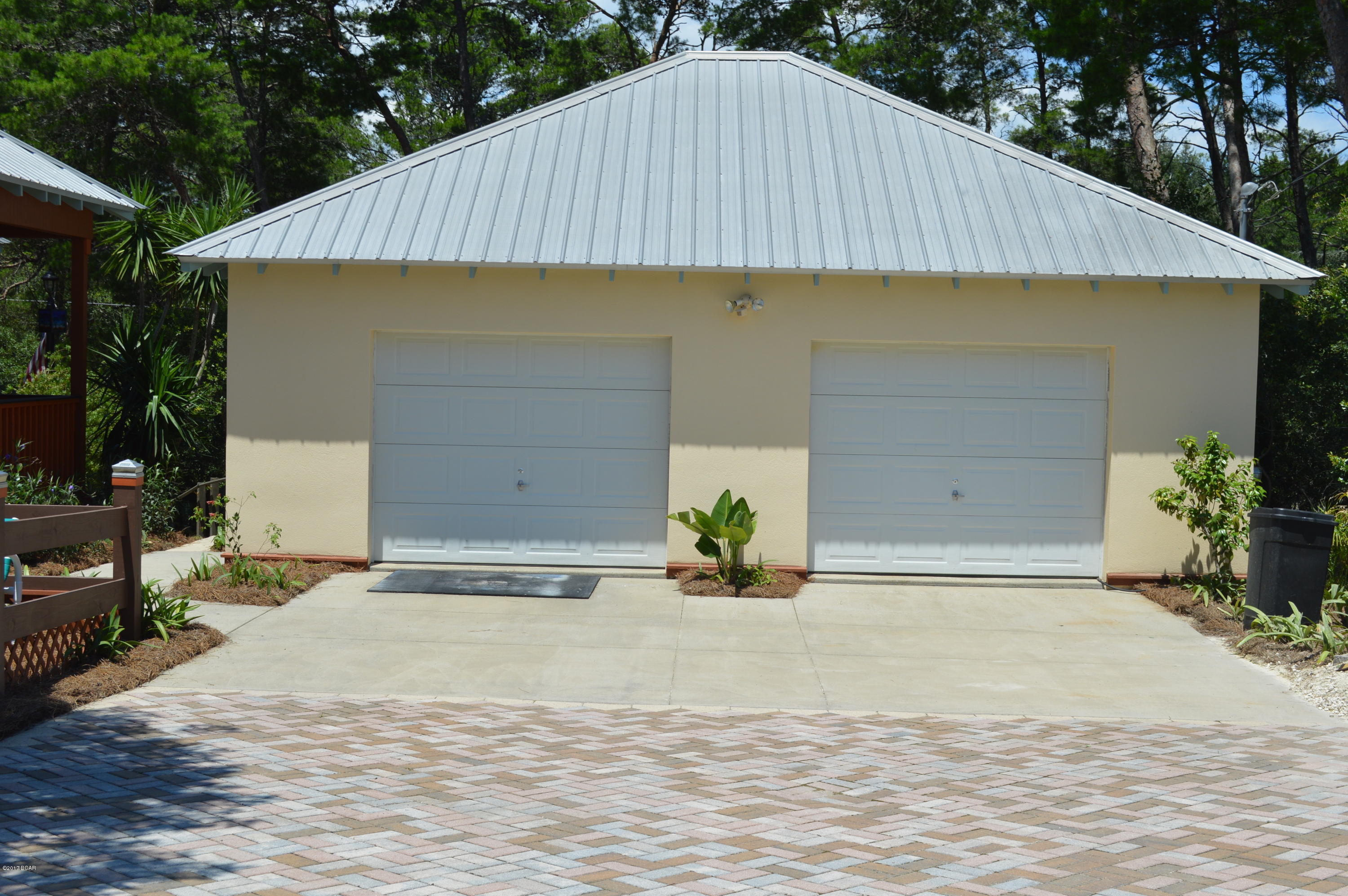 Lake Shore Estates - Residential