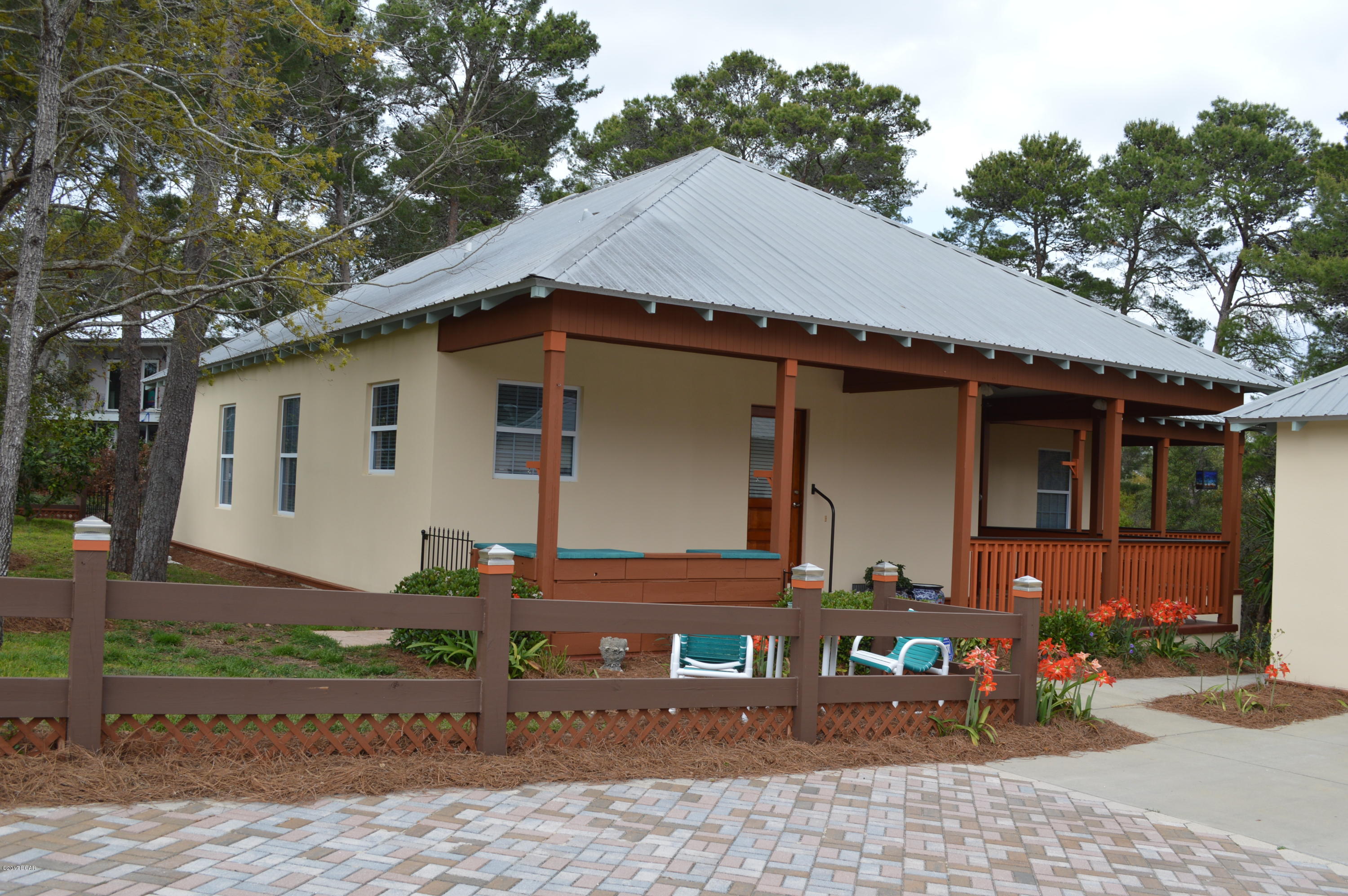 Lake Shore Estates - Residential