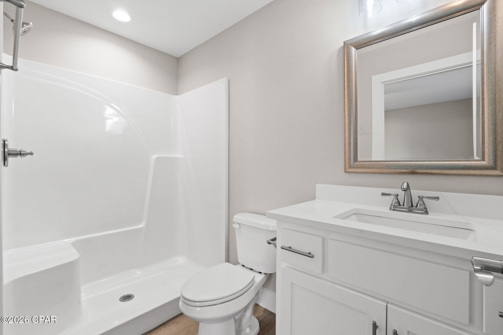 Pine Orchards Hgts 1st Add - Residential