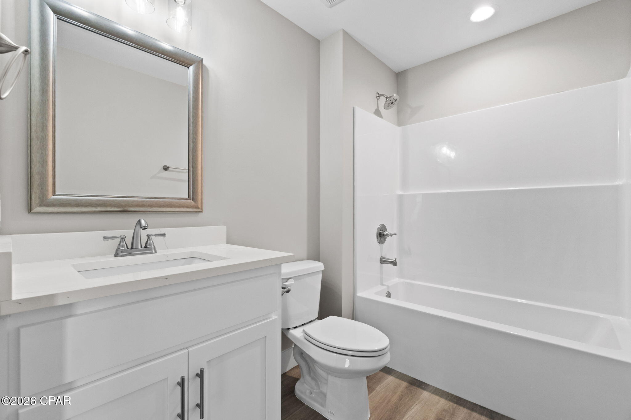 Pine Orchards Hgts 1st Add - Residential