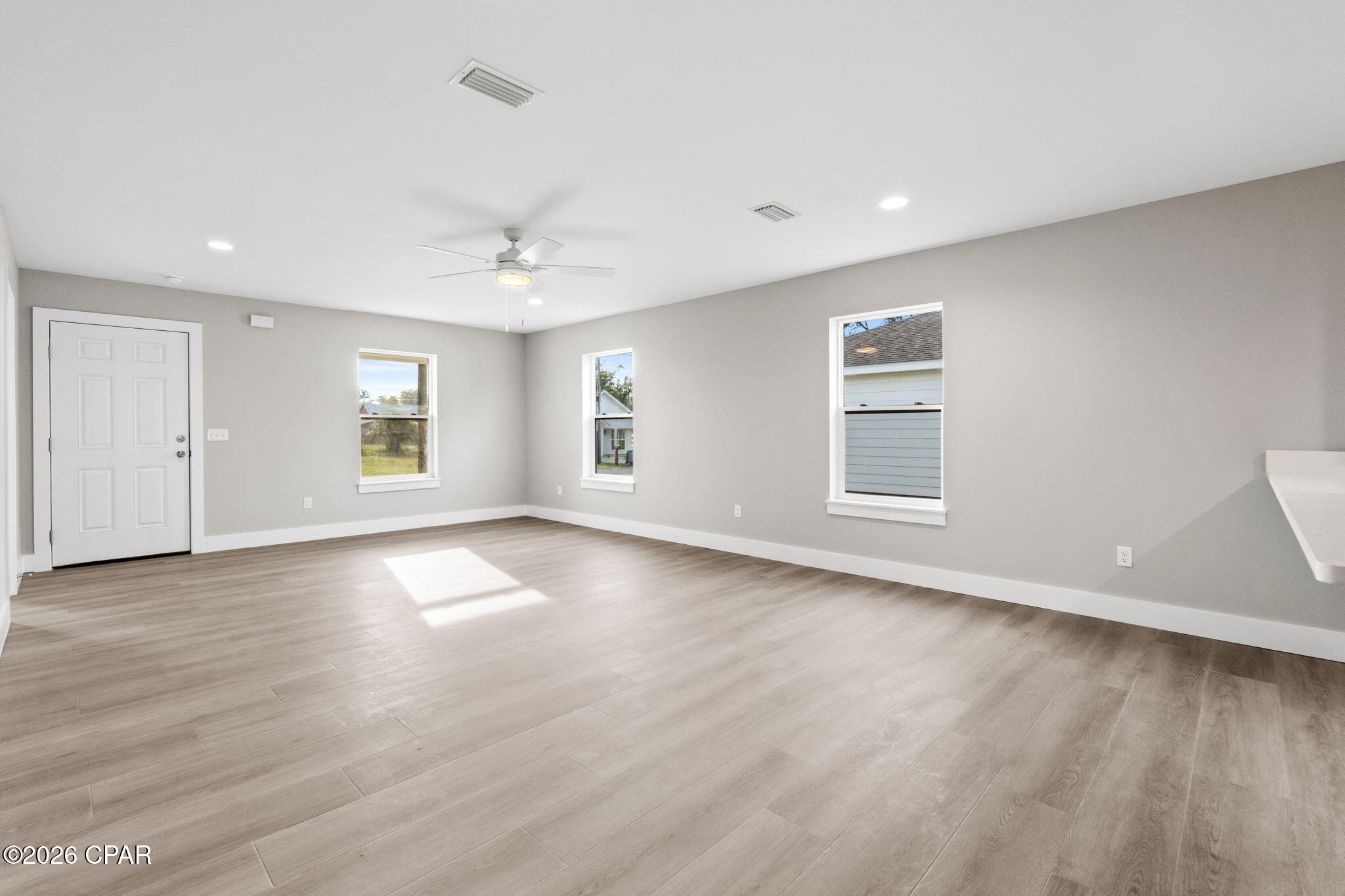 Pine Orchards Hgts 1st Add - Residential