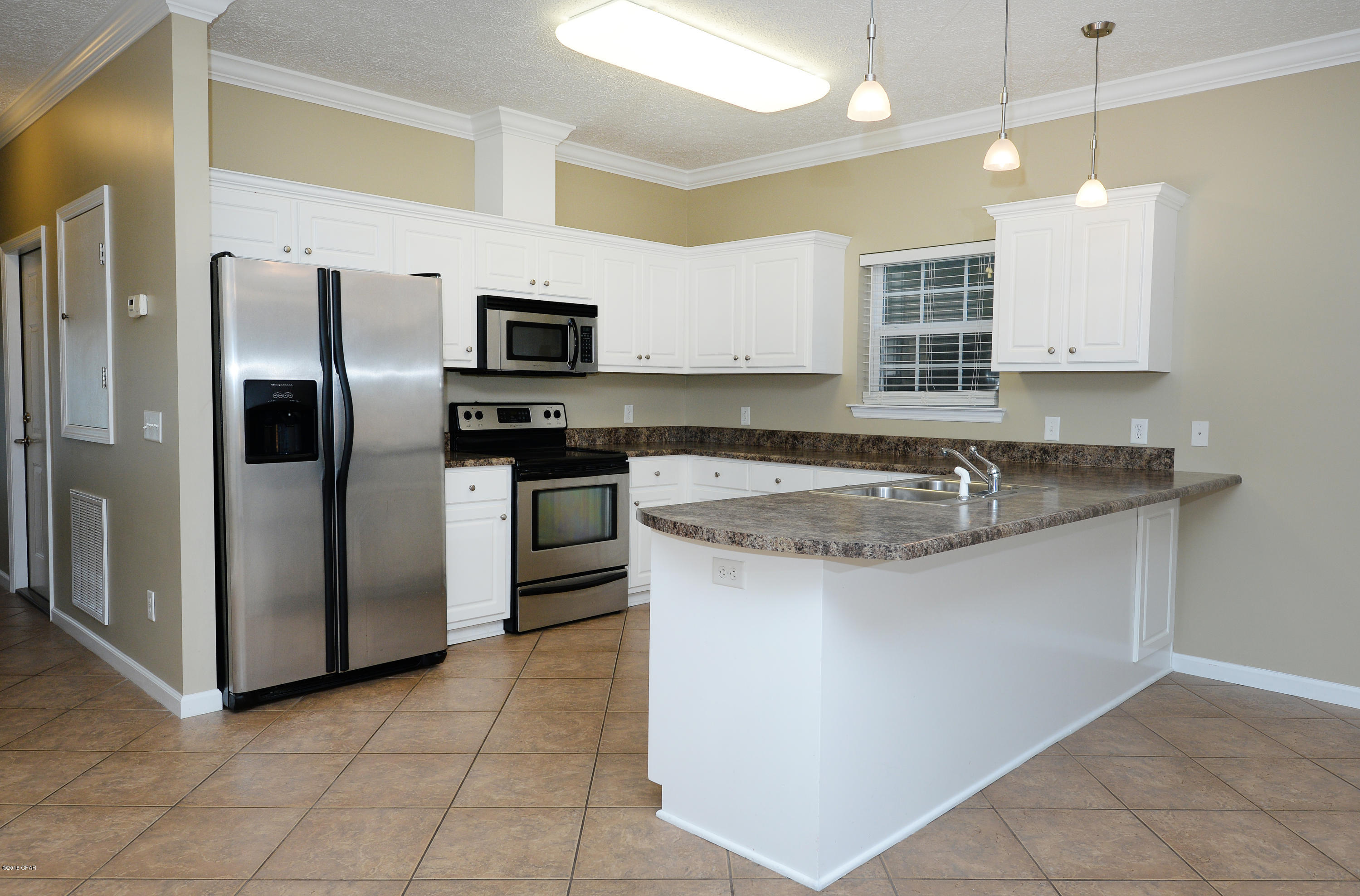 North Lagoon Oaks 7th Add - Residential