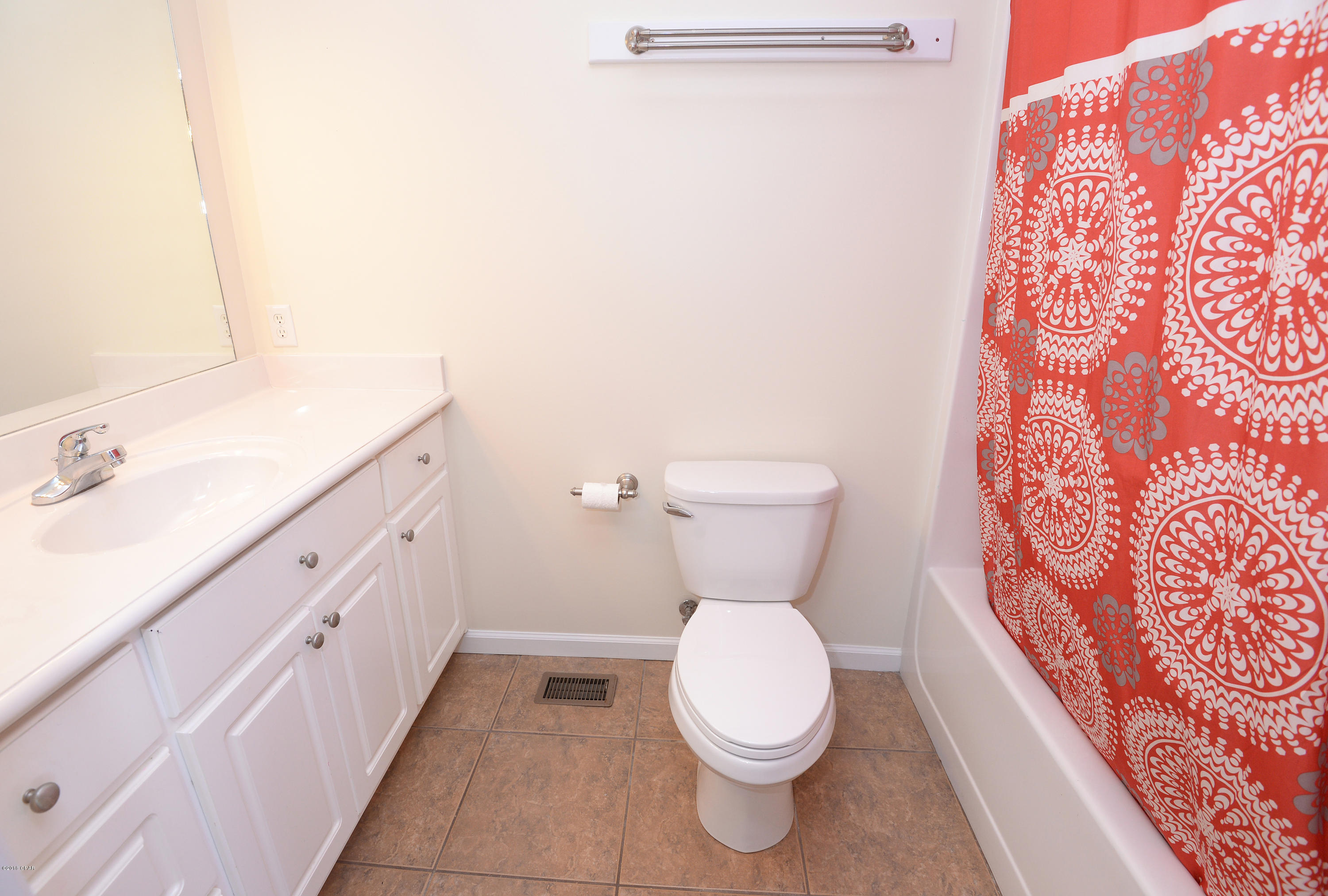 North Lagoon Oaks 7th Add - Residential