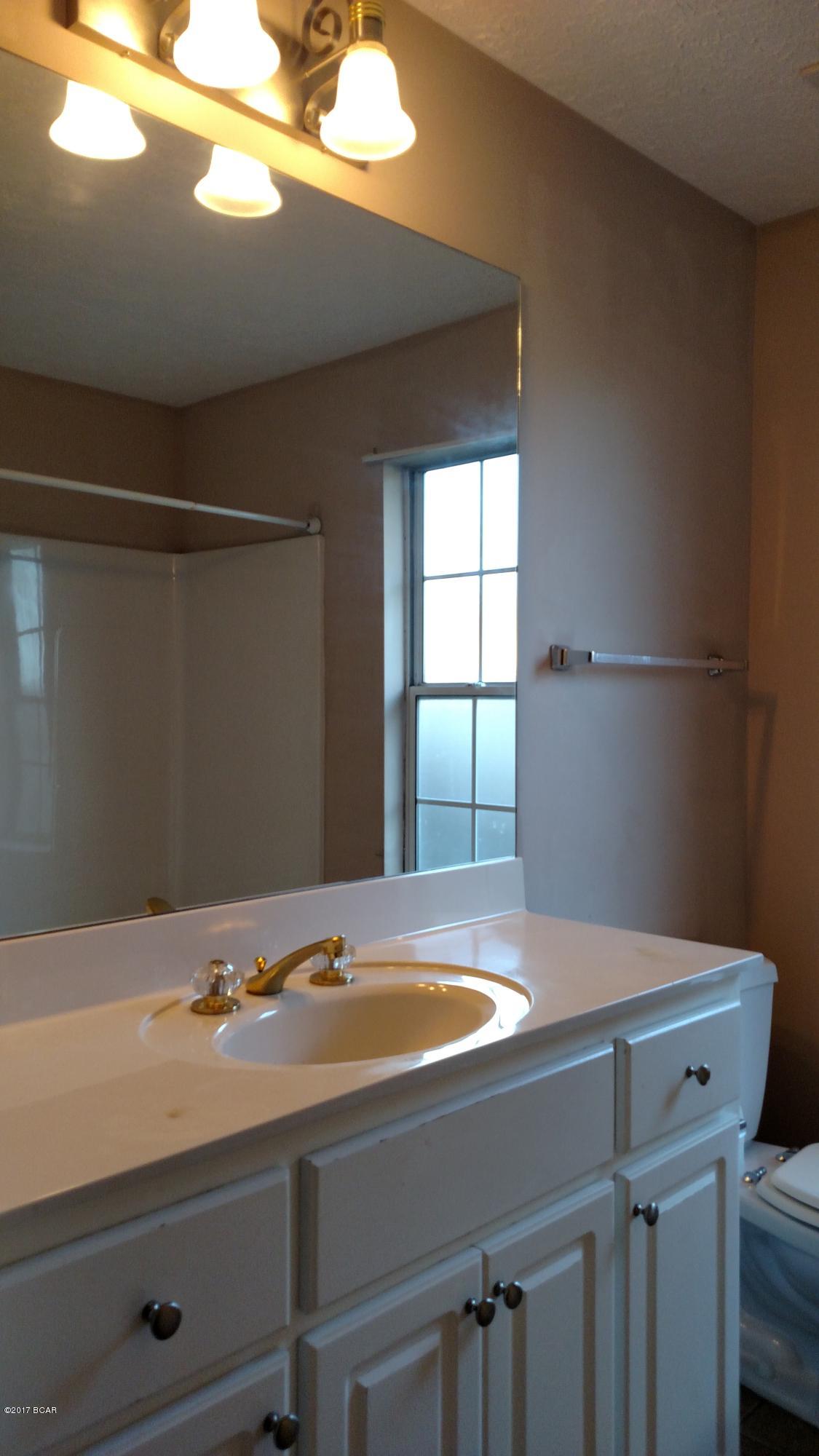 Hidden Pines Phase V - Residential Lease