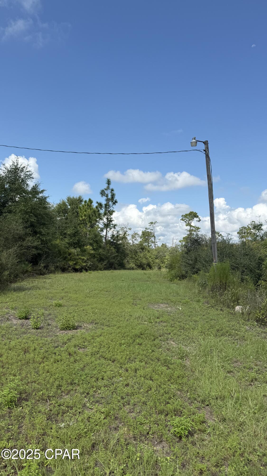 Country Estates - Land