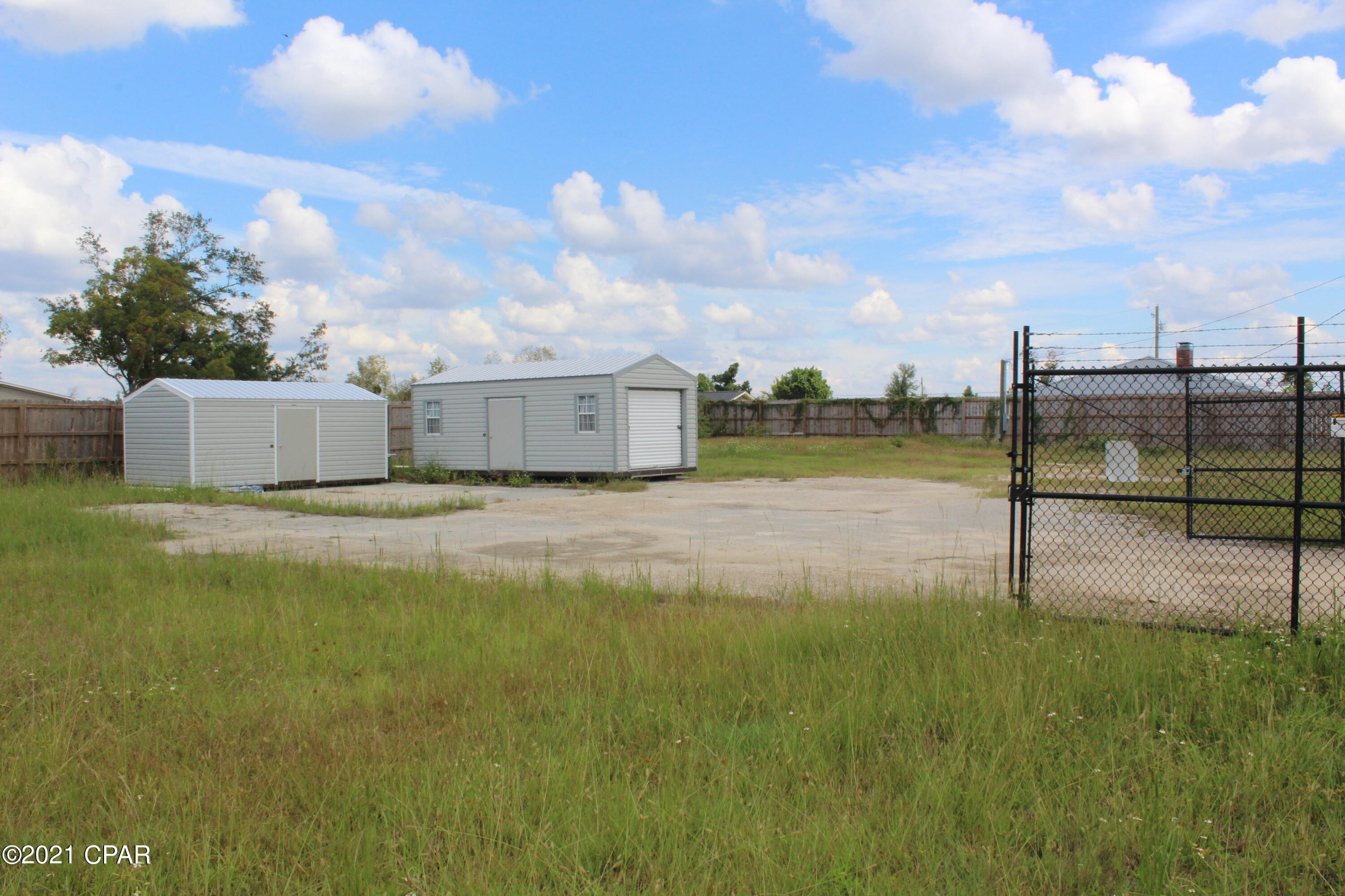 [No Recorded Subdiv] - Land