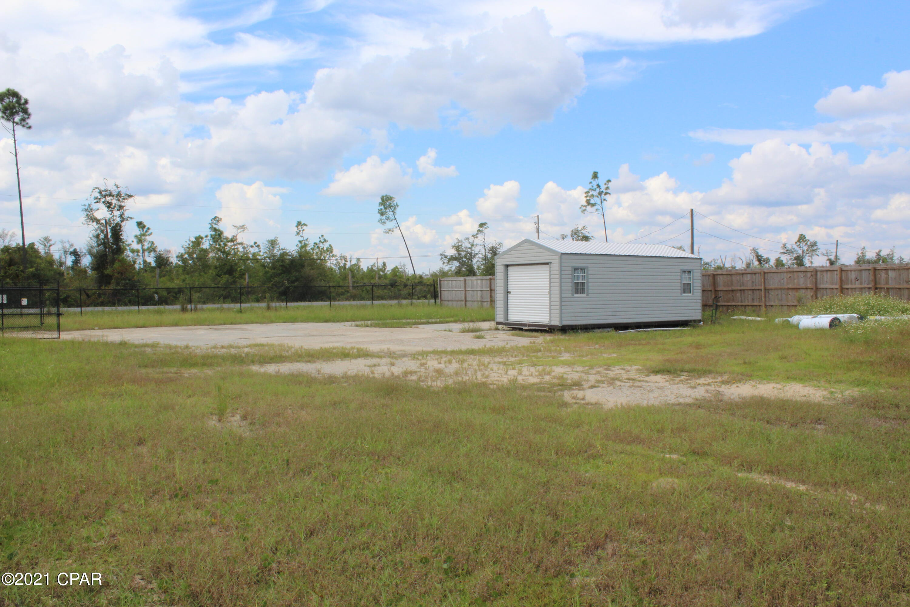 [No Recorded Subdiv] - Land