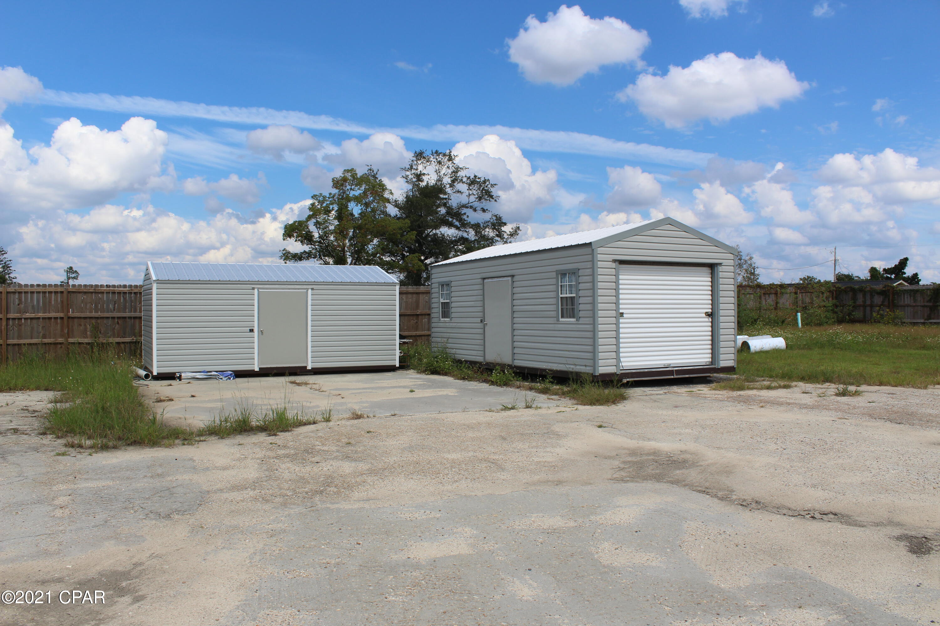 [No Recorded Subdiv] - Land