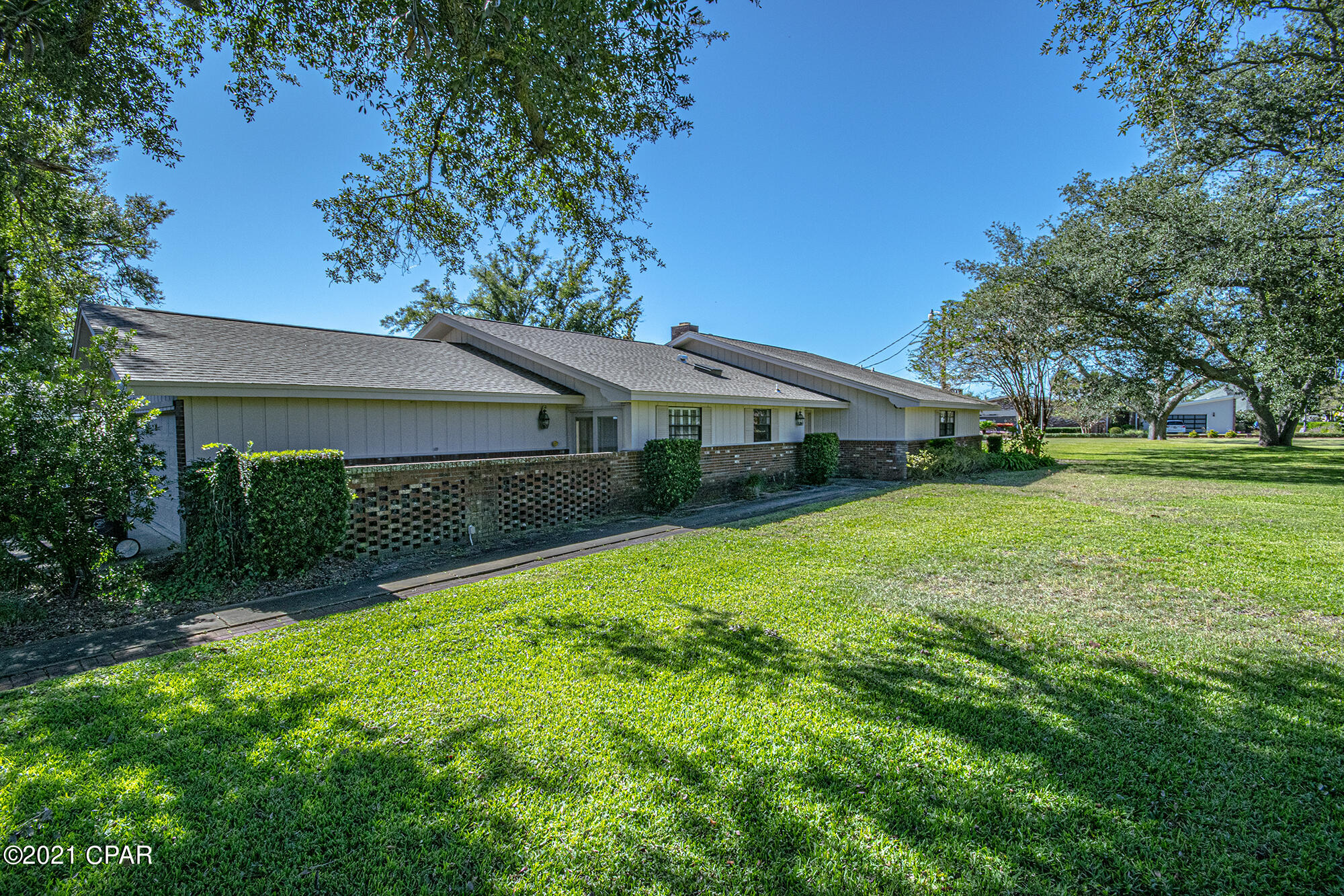 Kings Point - Residential