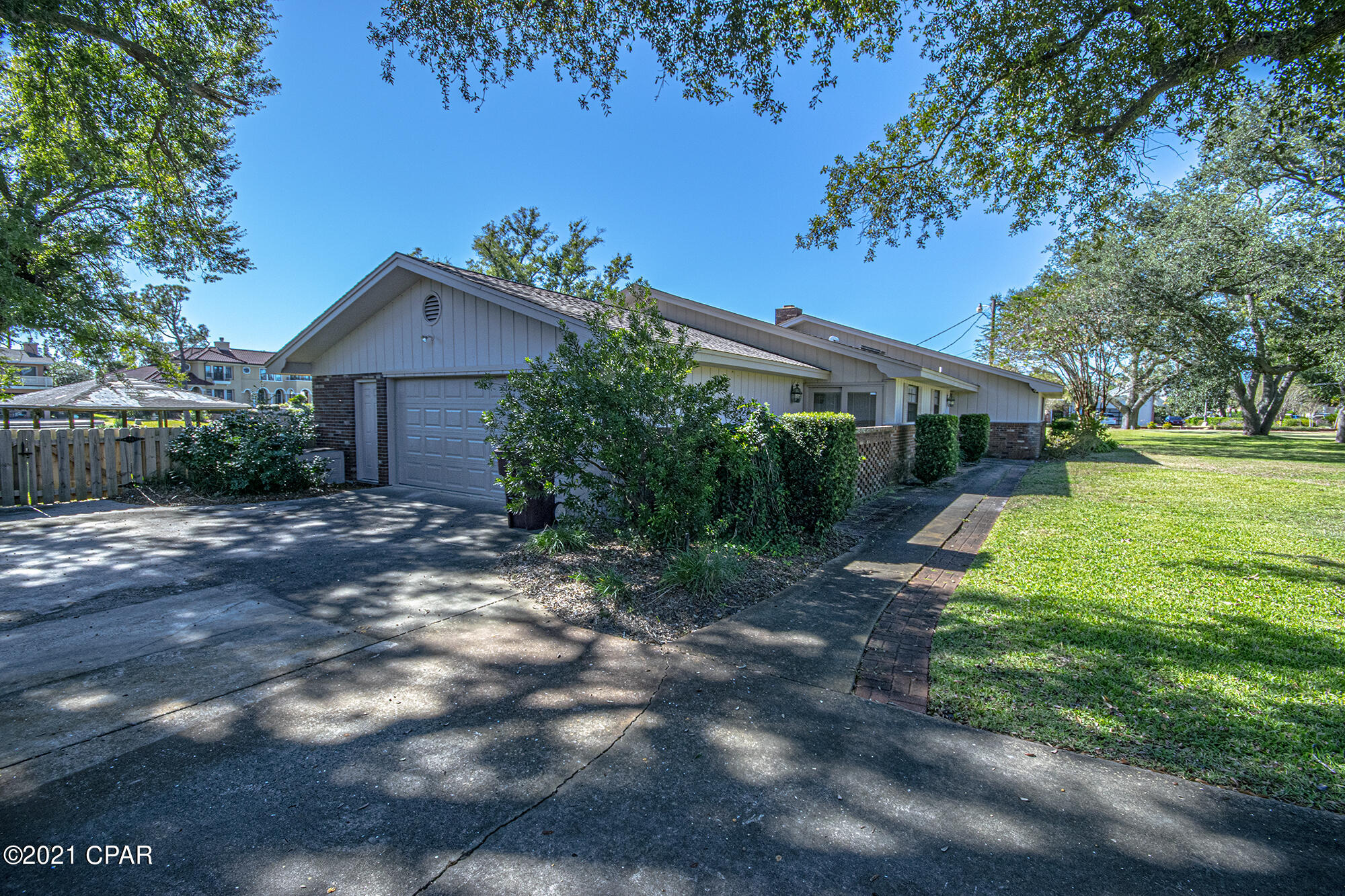 Kings Point - Residential