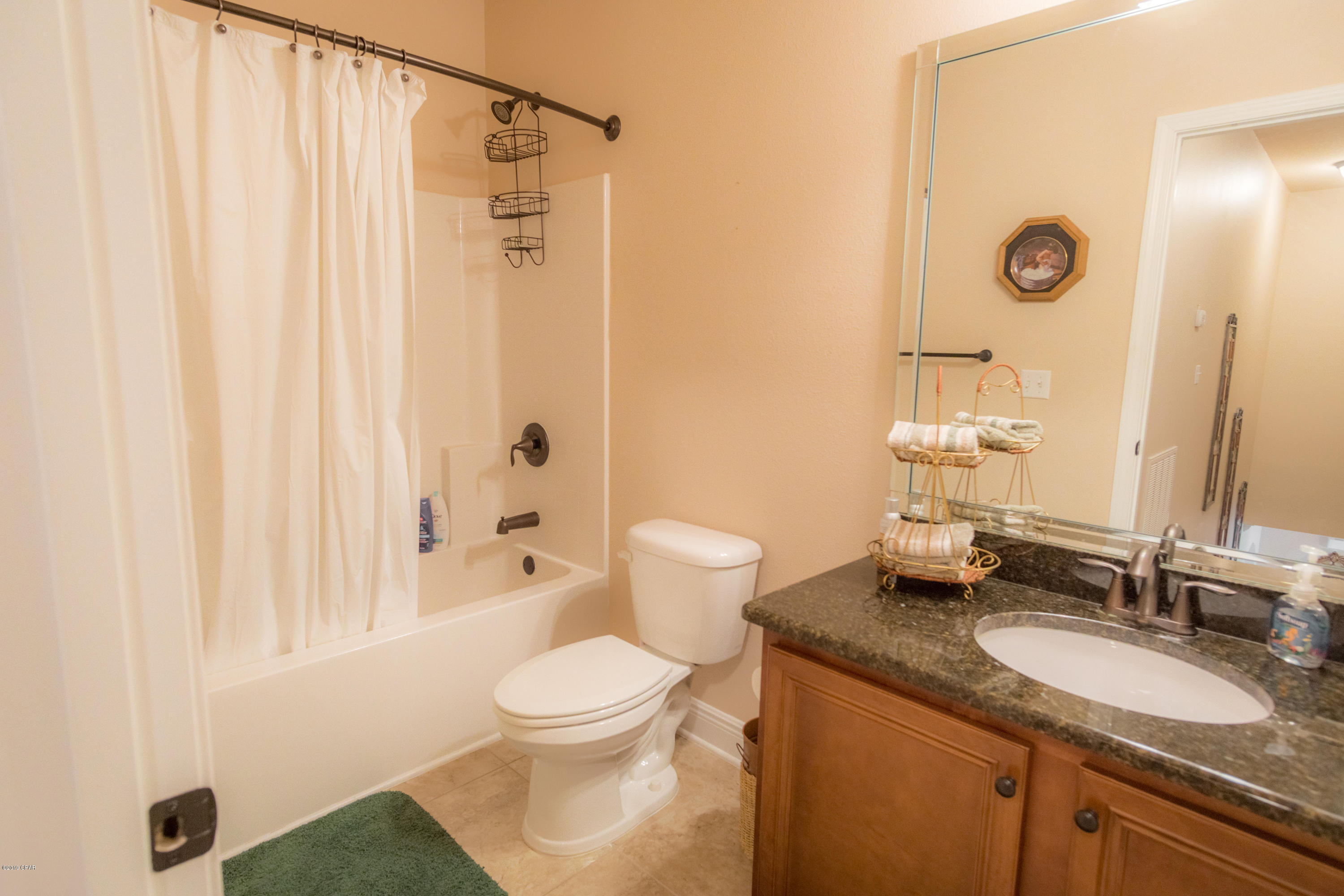 Lake Merial - Residential