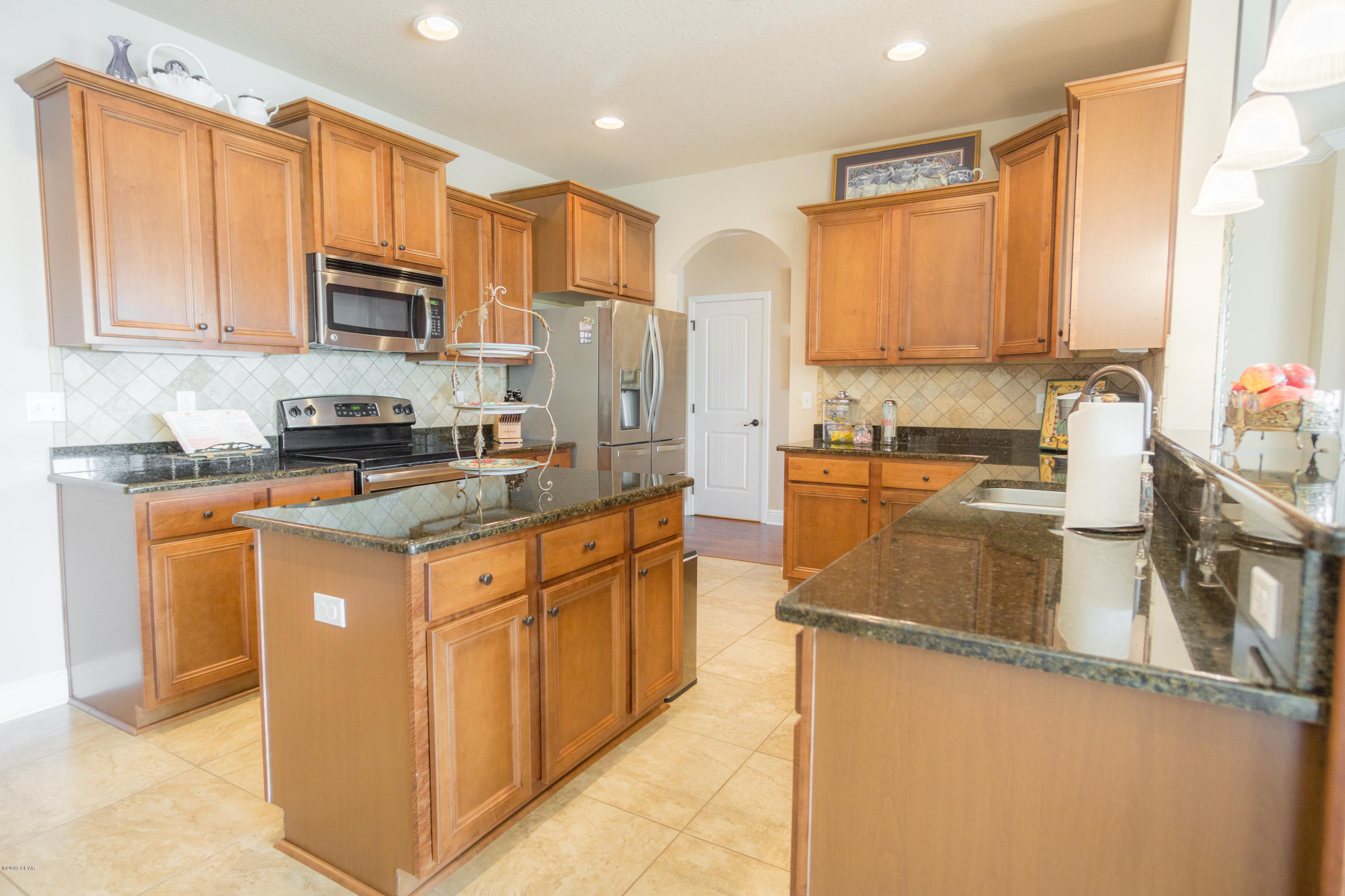 Lake Merial - Residential