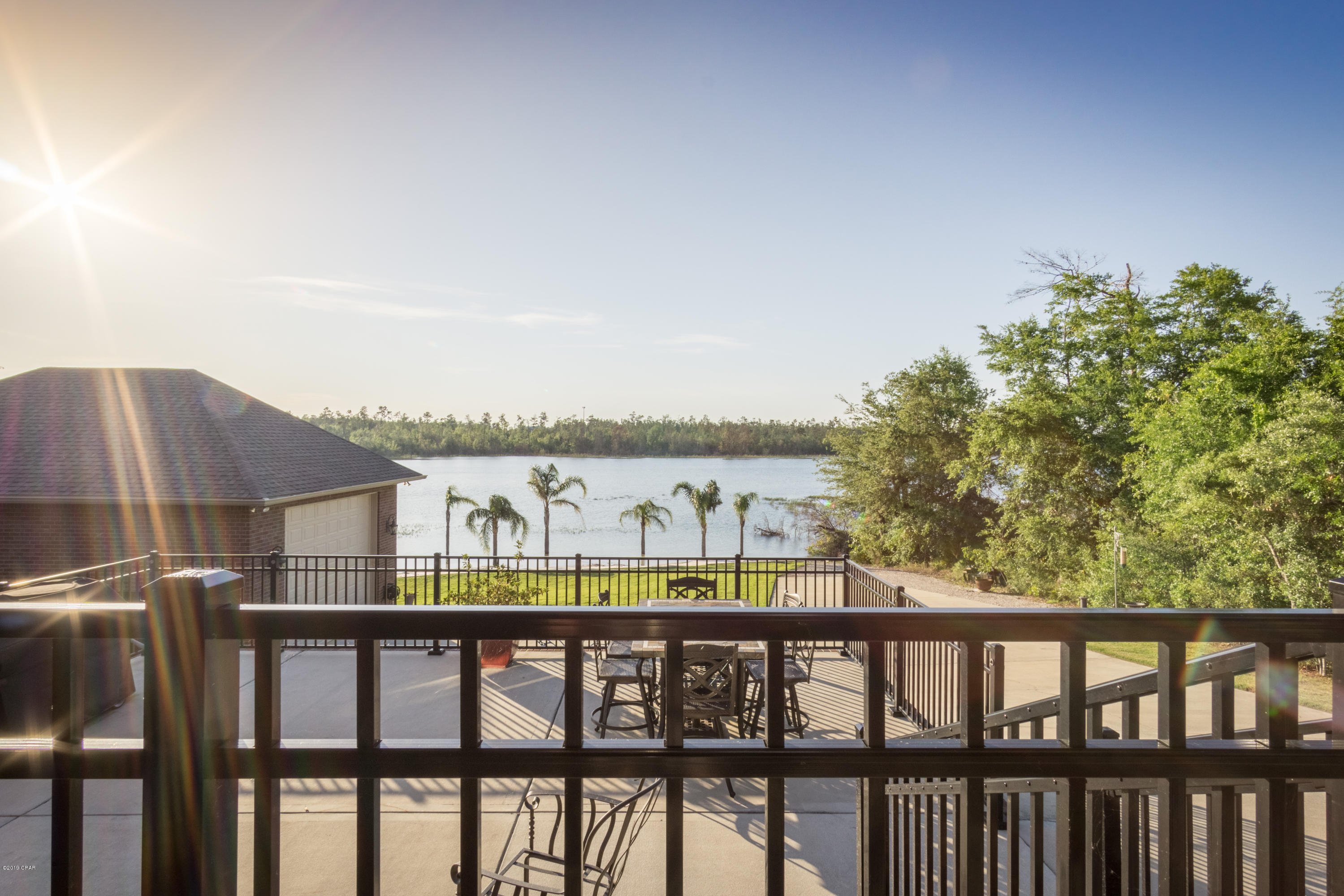 Lake Merial - Residential