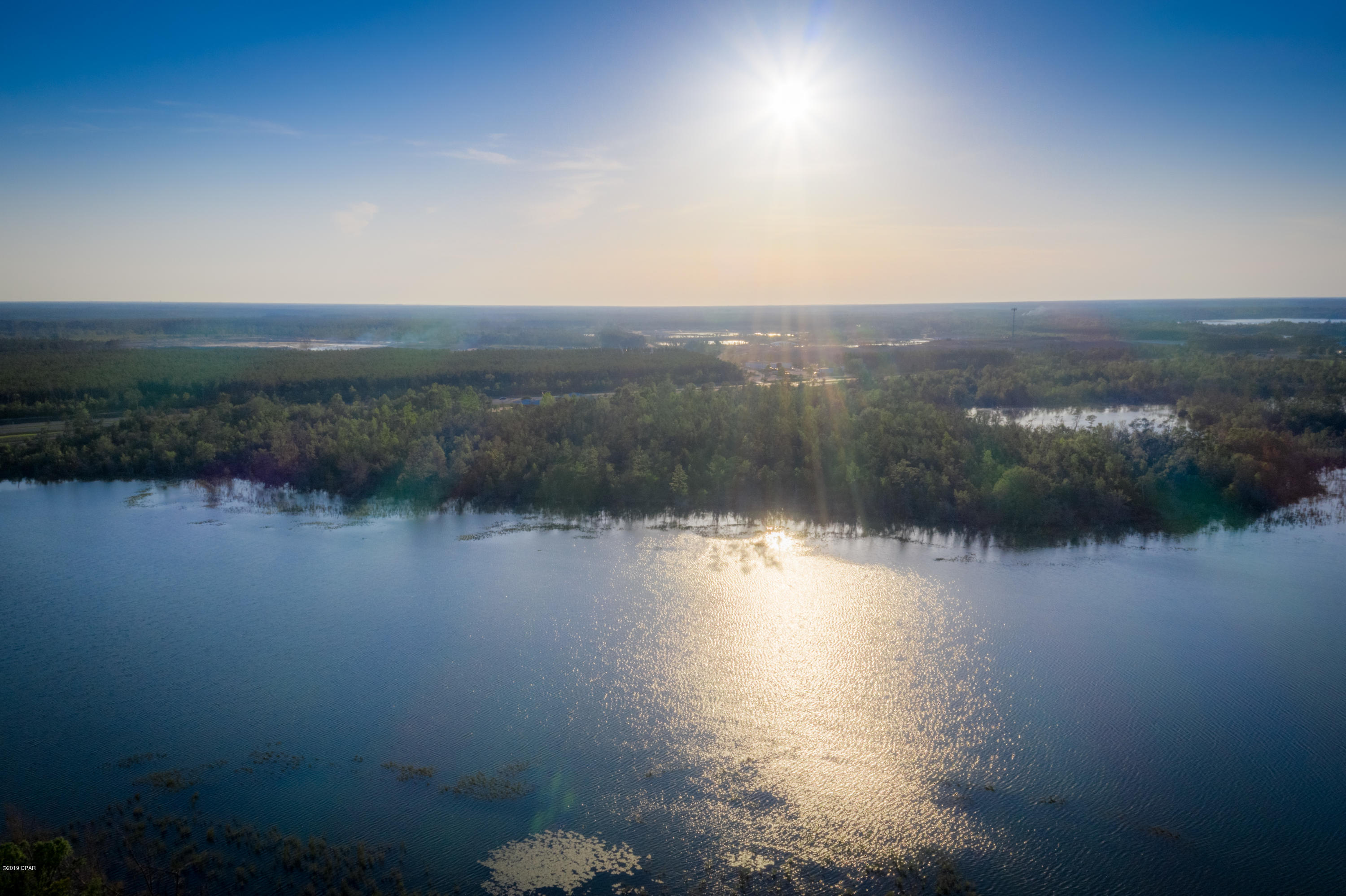 Lake Merial - Residential