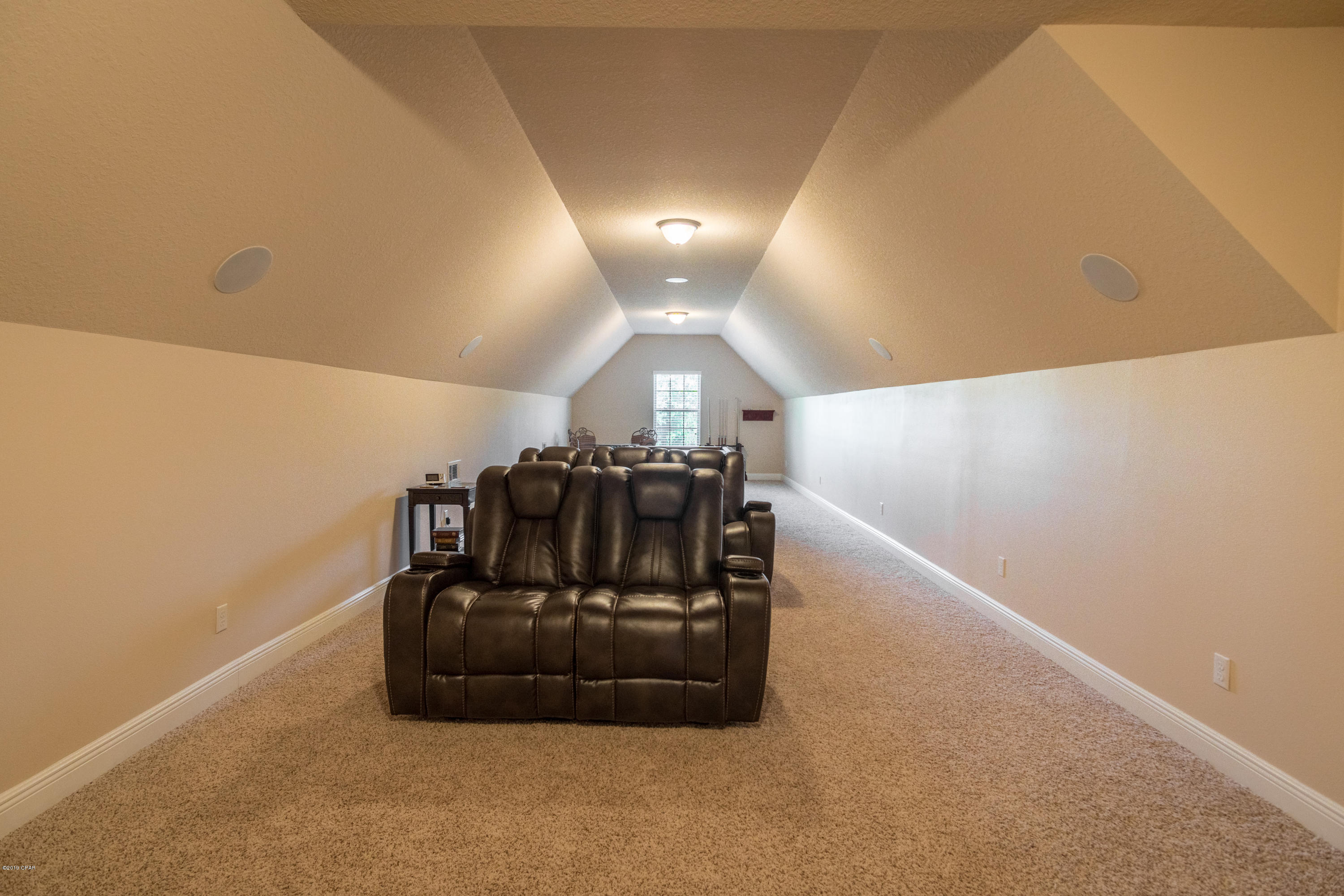 Lake Merial - Residential