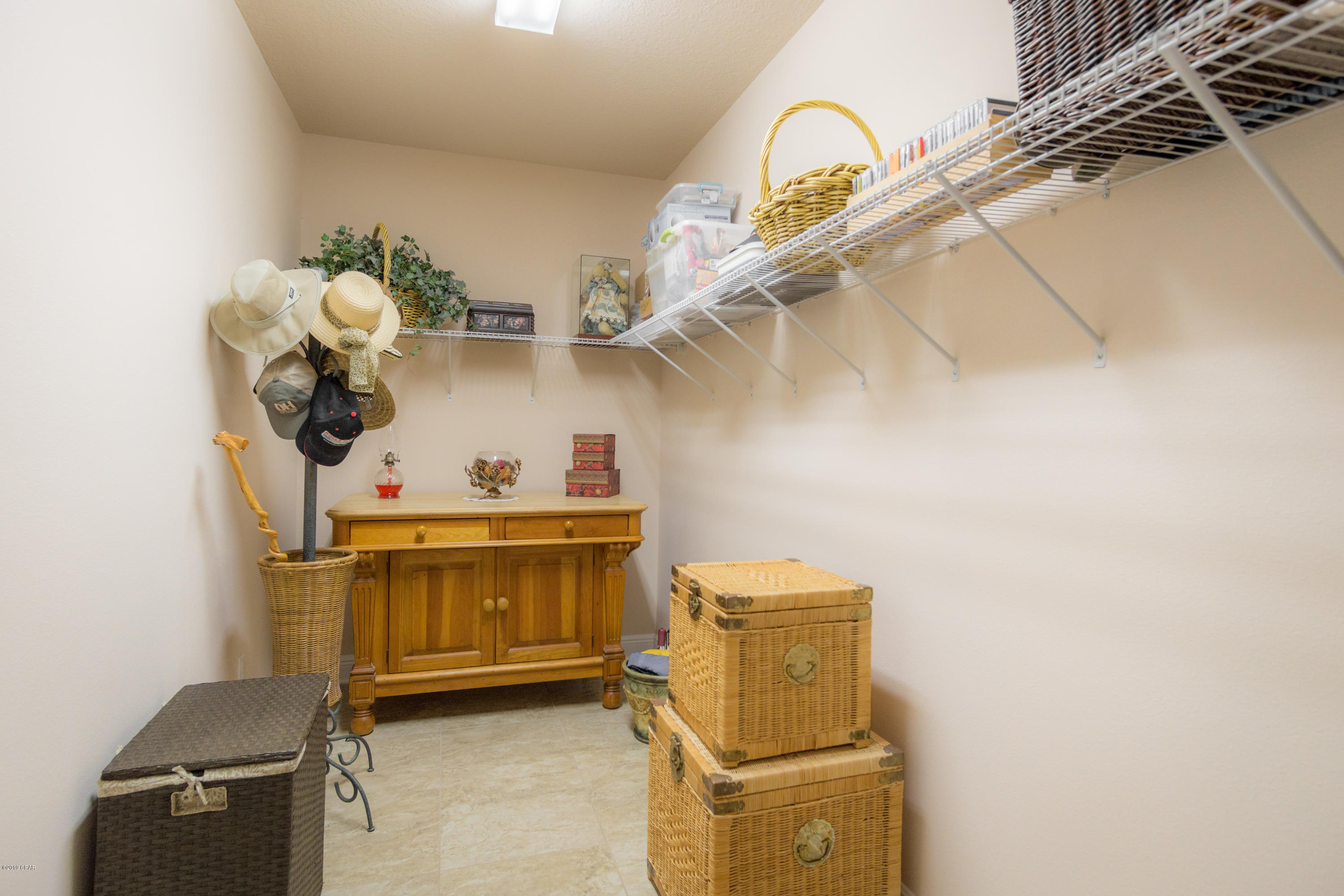 Lake Merial - Residential