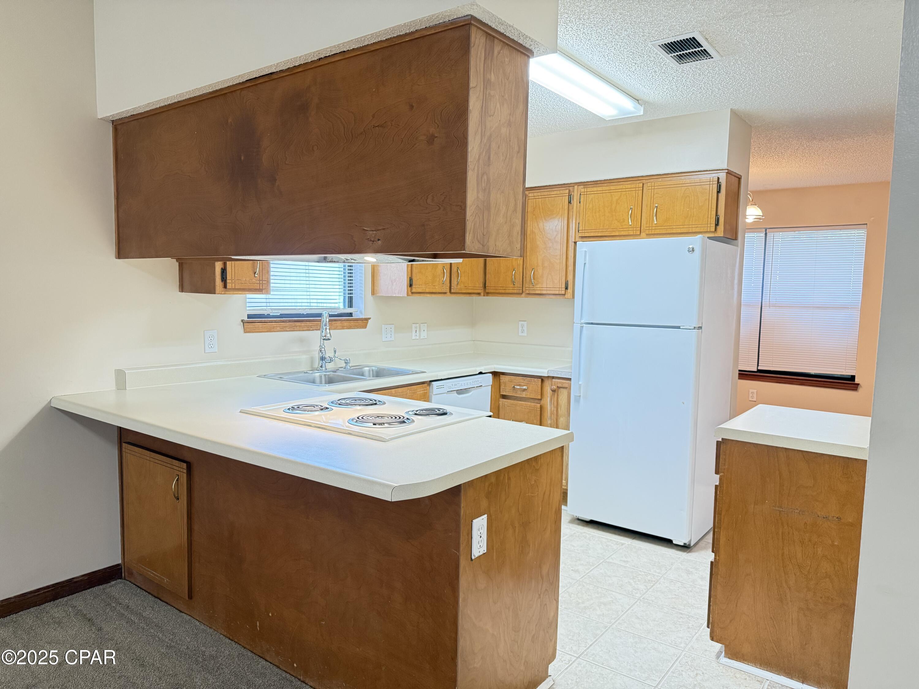 Belaire Estates U-6 - Residential