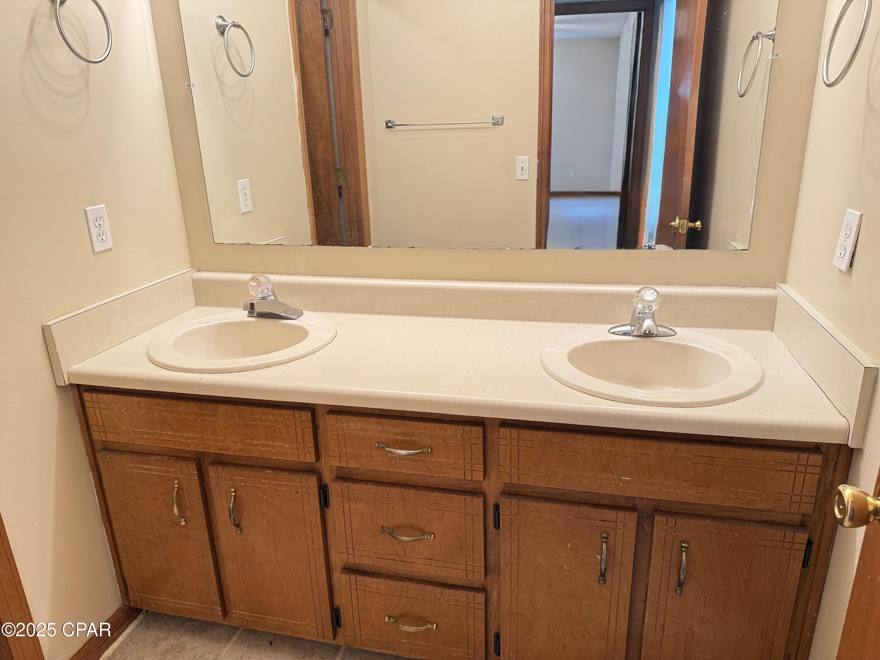 Belaire Estates U-6 - Residential