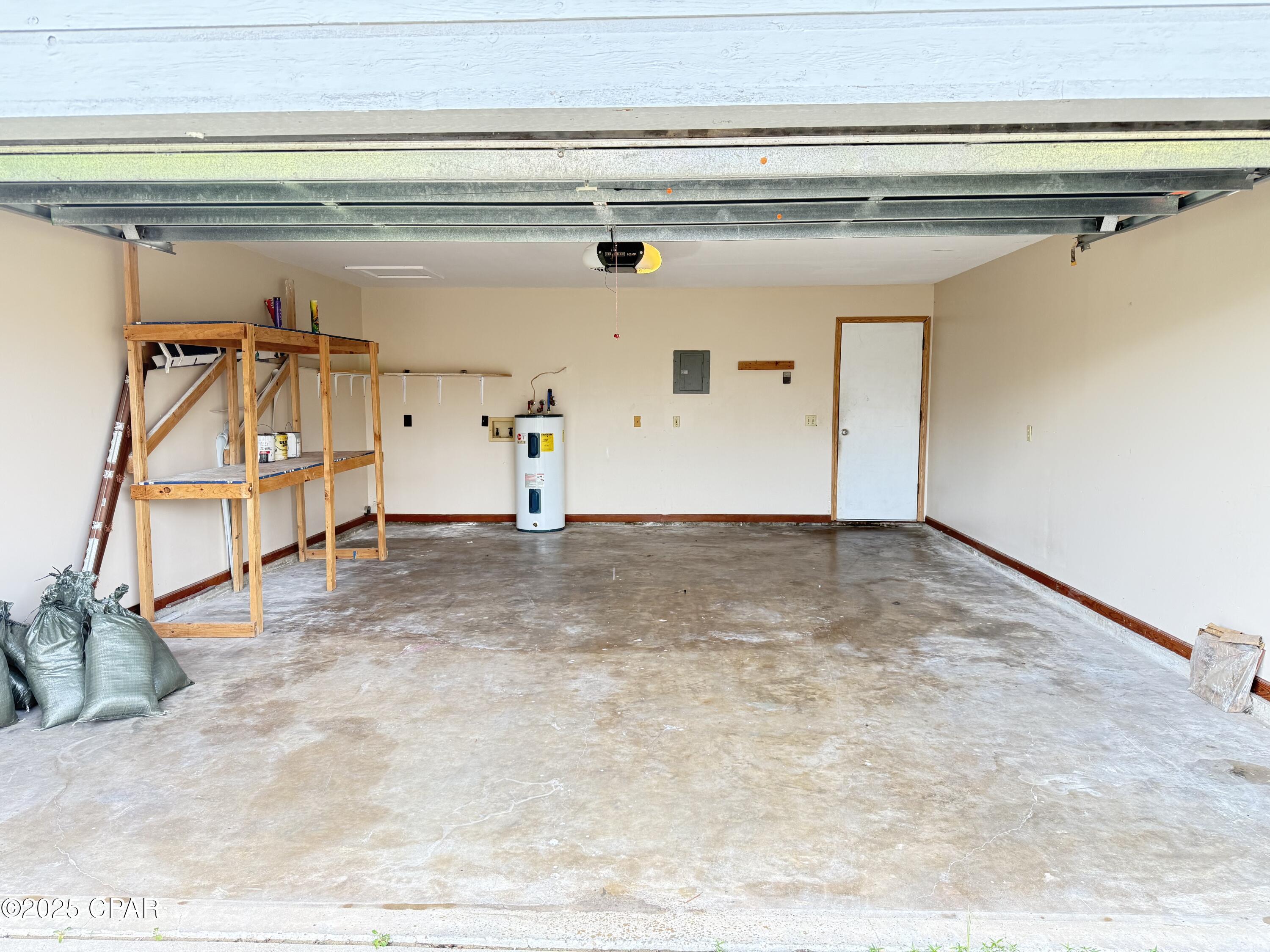 Belaire Estates U-6 - Residential