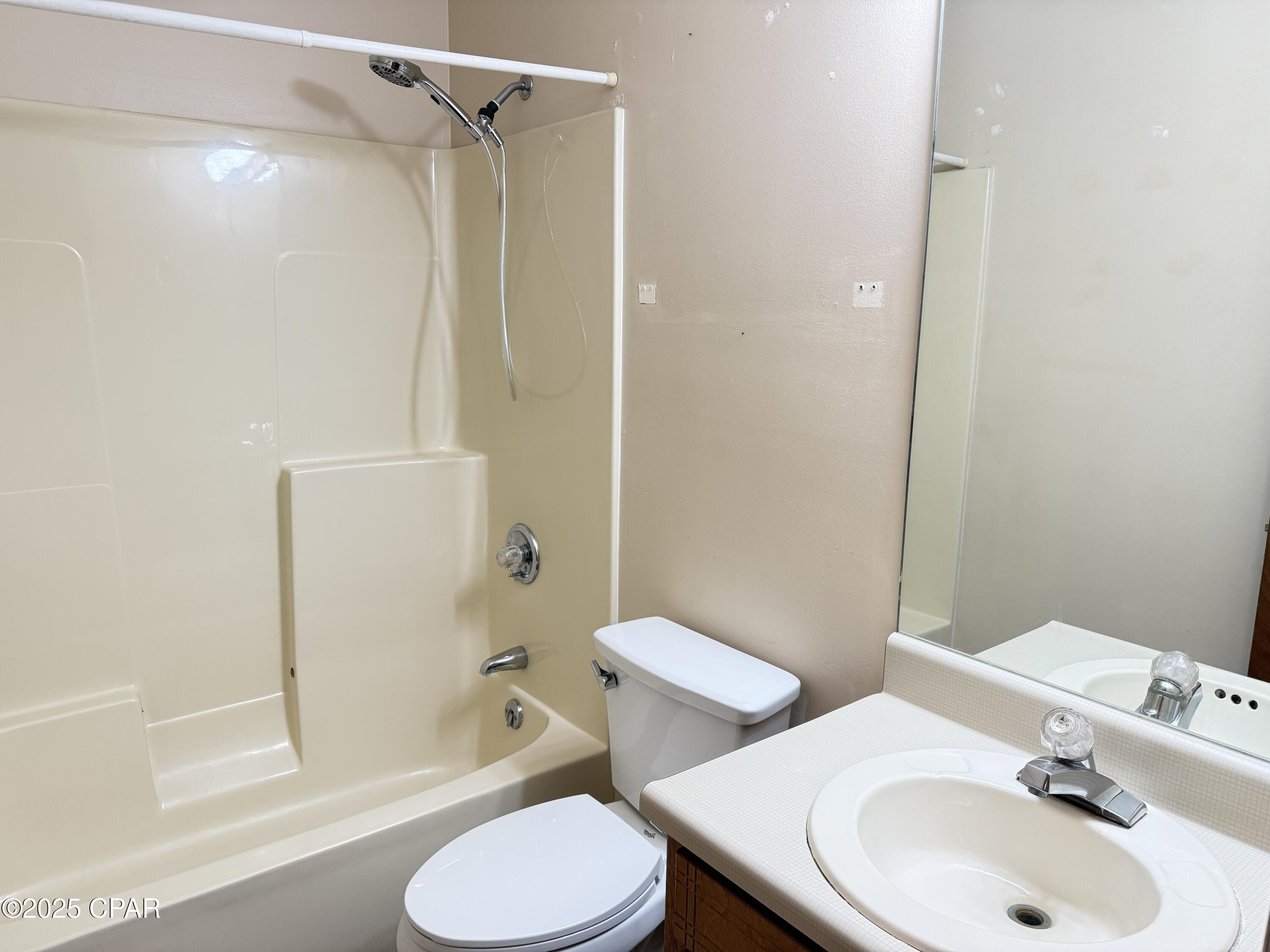 Belaire Estates U-6 - Residential