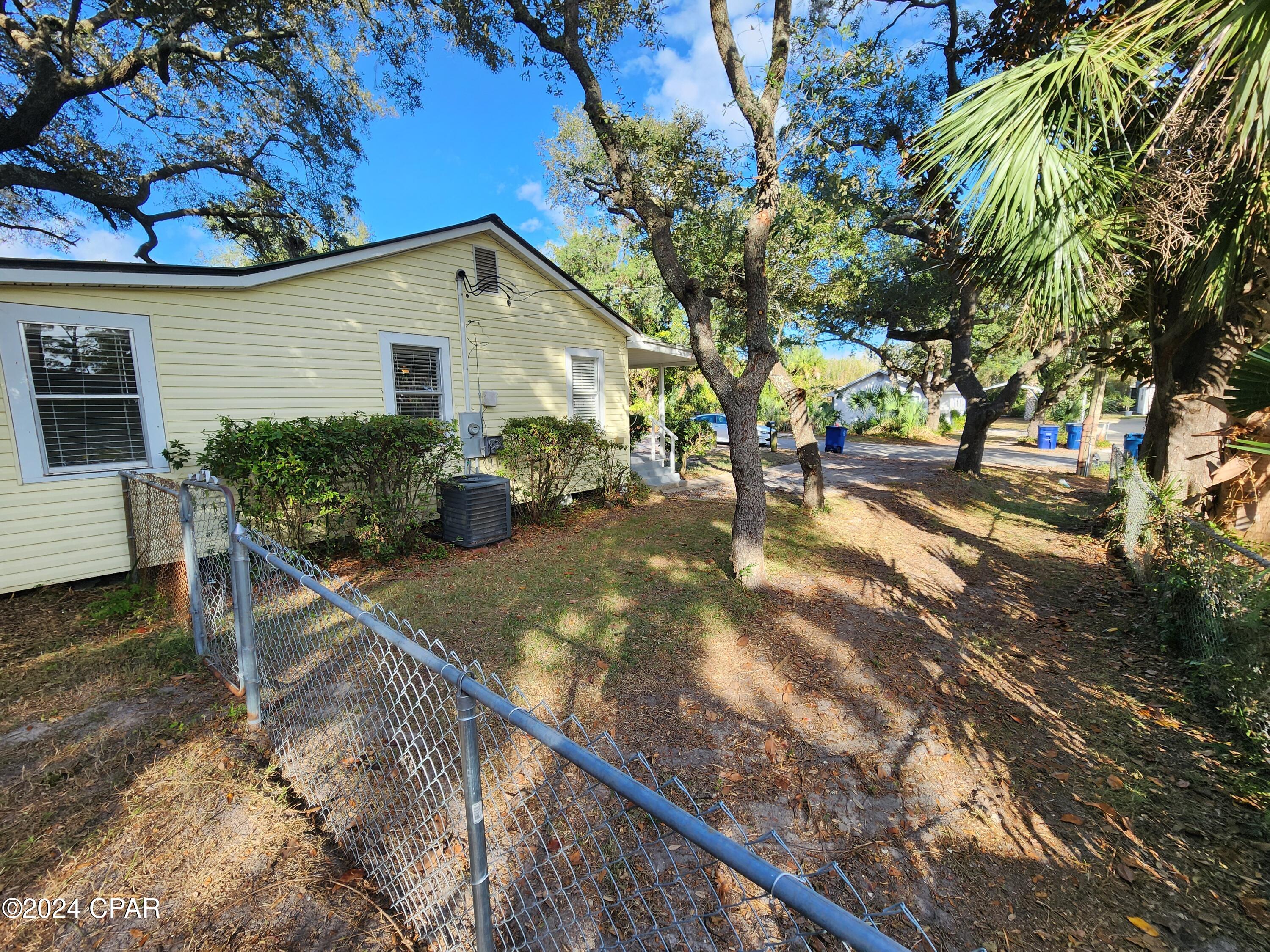 [No Recorded Subdiv] - Residential Lease