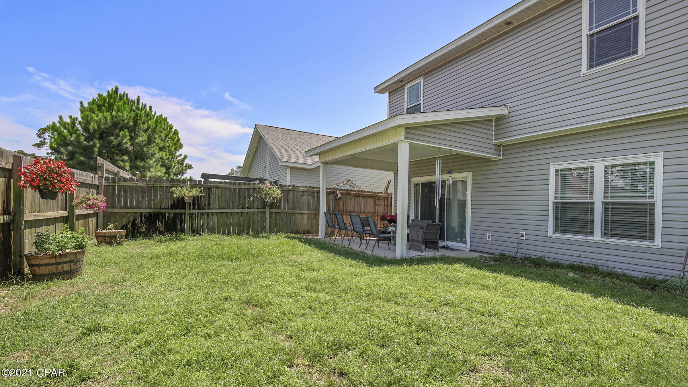 Gardenia Beach - Residential