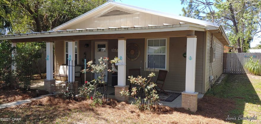 'CURRENTLY UNDER CONTRACT, SELLER ACCEPTING BACKUP OFFERS'



Back on Market, buyers financing did not work out!



Quintessential beach cottage is waiting for you! Don't let it's cozy size fool you, the open floor plan lives large and the yard is waiting to be designed for your personal, tropical get-away and you already have a couple of citrus trees to get you started!

HVAC was installed post-hurricane and there is a newer storage building to store your beach toys. Enter the rear yard from the left side, rinse off the sand in the outside shower and drop the wet towels in the laundry before you enter hallway. This home is perfectly set up for beach living! And access 18 is a short 4 blocks away!



Buyer should verify everything that is important.