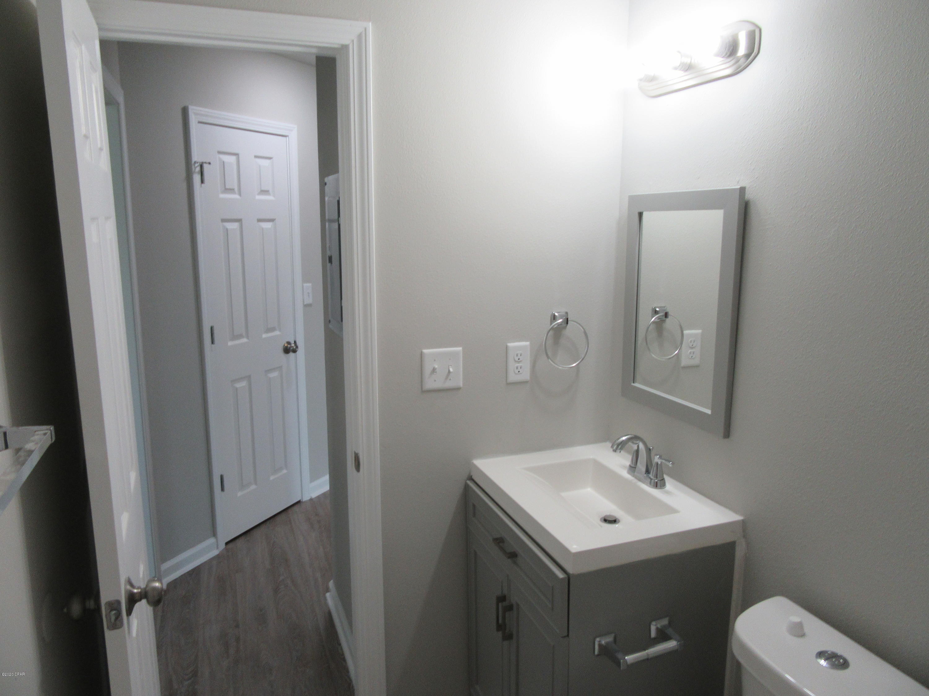 [No Recorded Subdiv] - Residential Lease