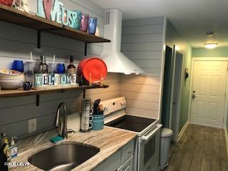 Lullwater Beach - Residential