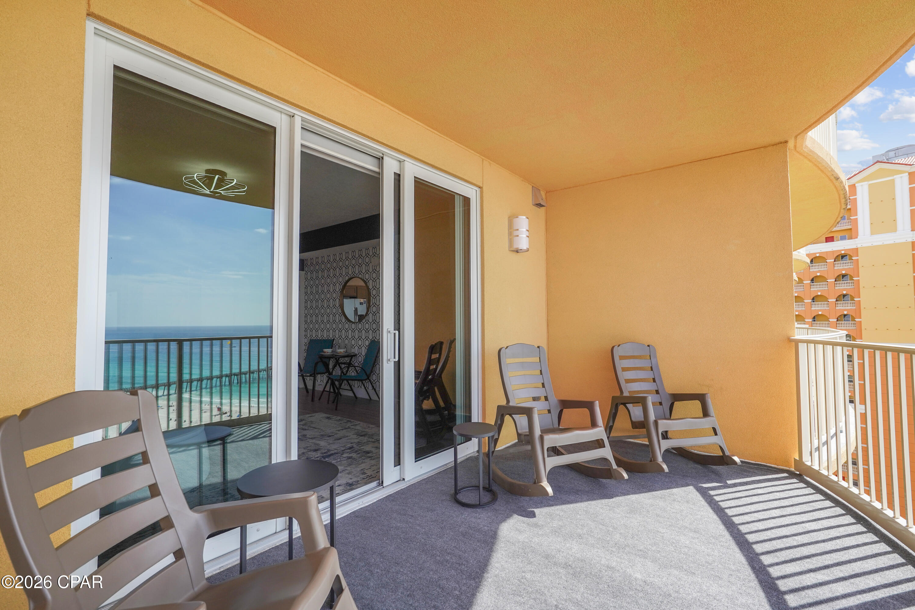 Calypso Towers III - Residential