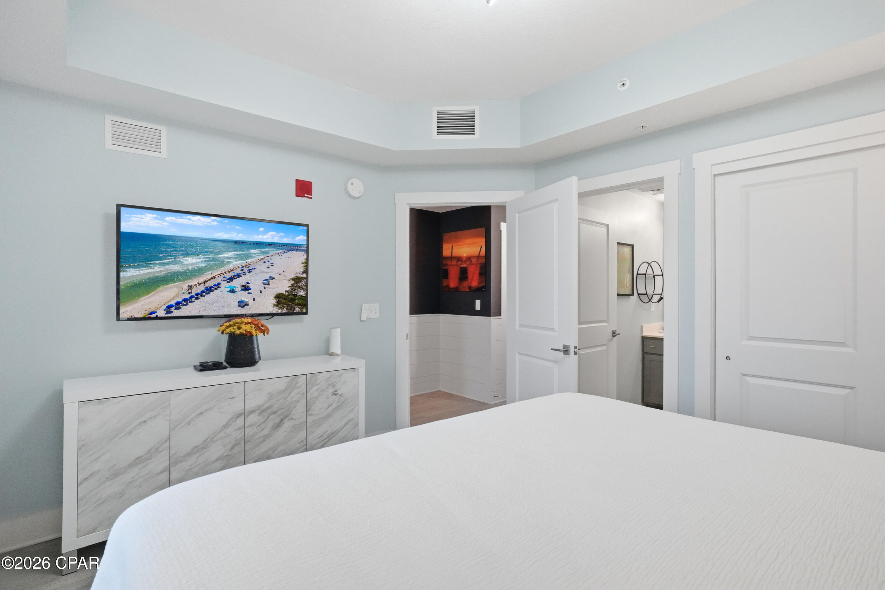 Calypso Towers III - Residential