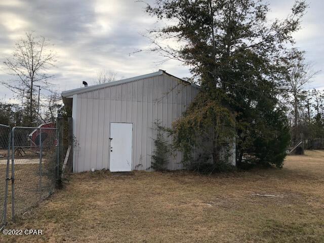 Caravana Manor 1st - Land