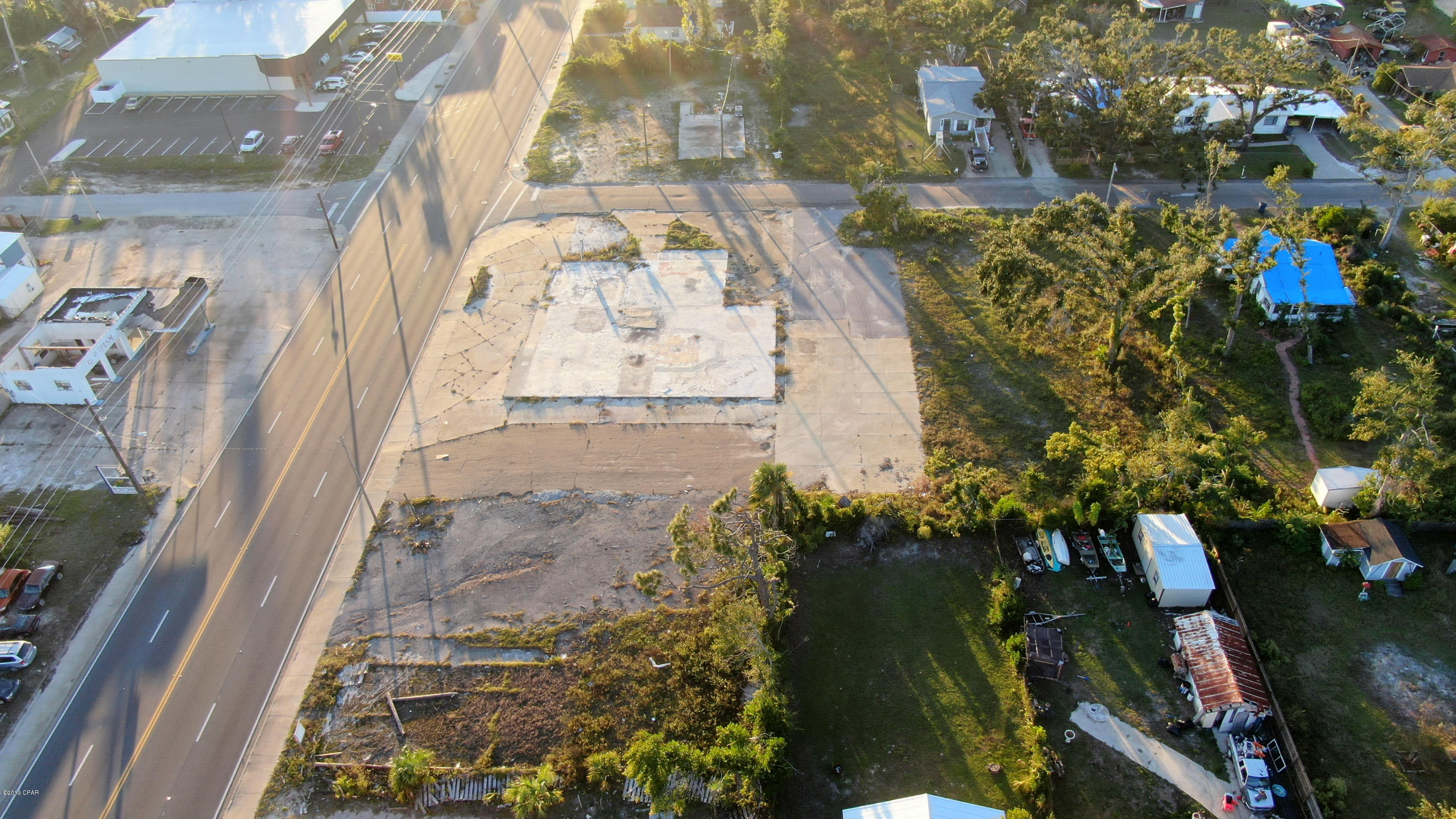 Pinecrest Add. - Land