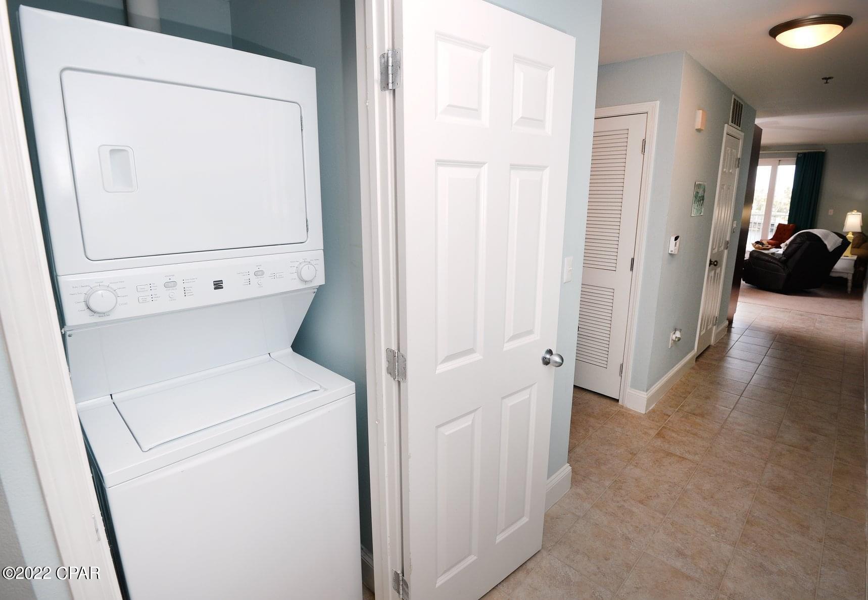 Laketown Wharf - Residential