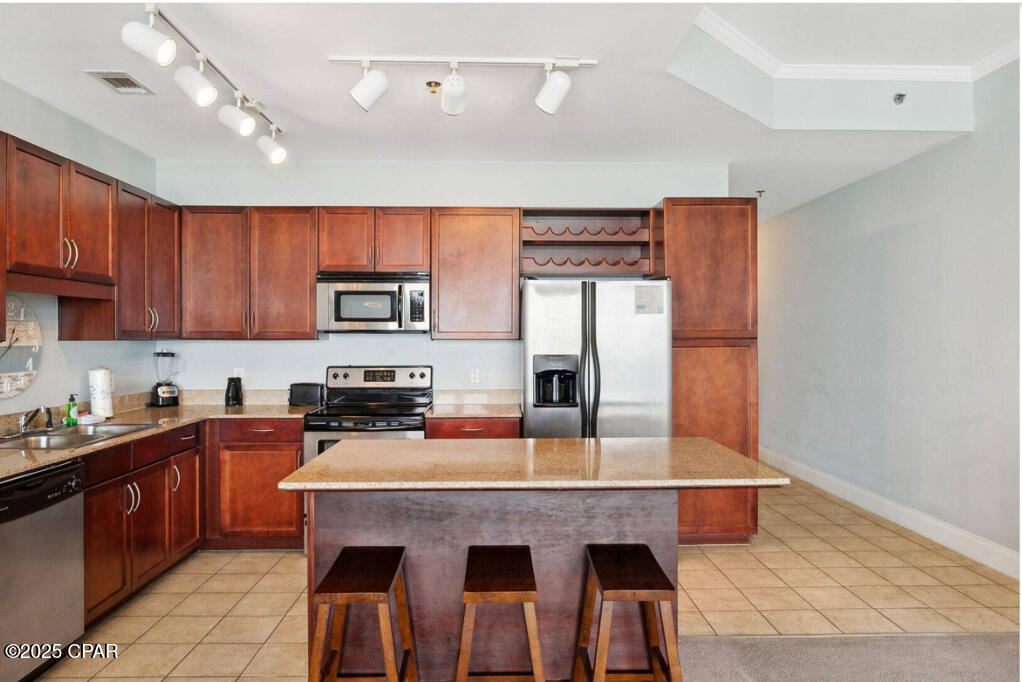 Laketown Wharf - Residential