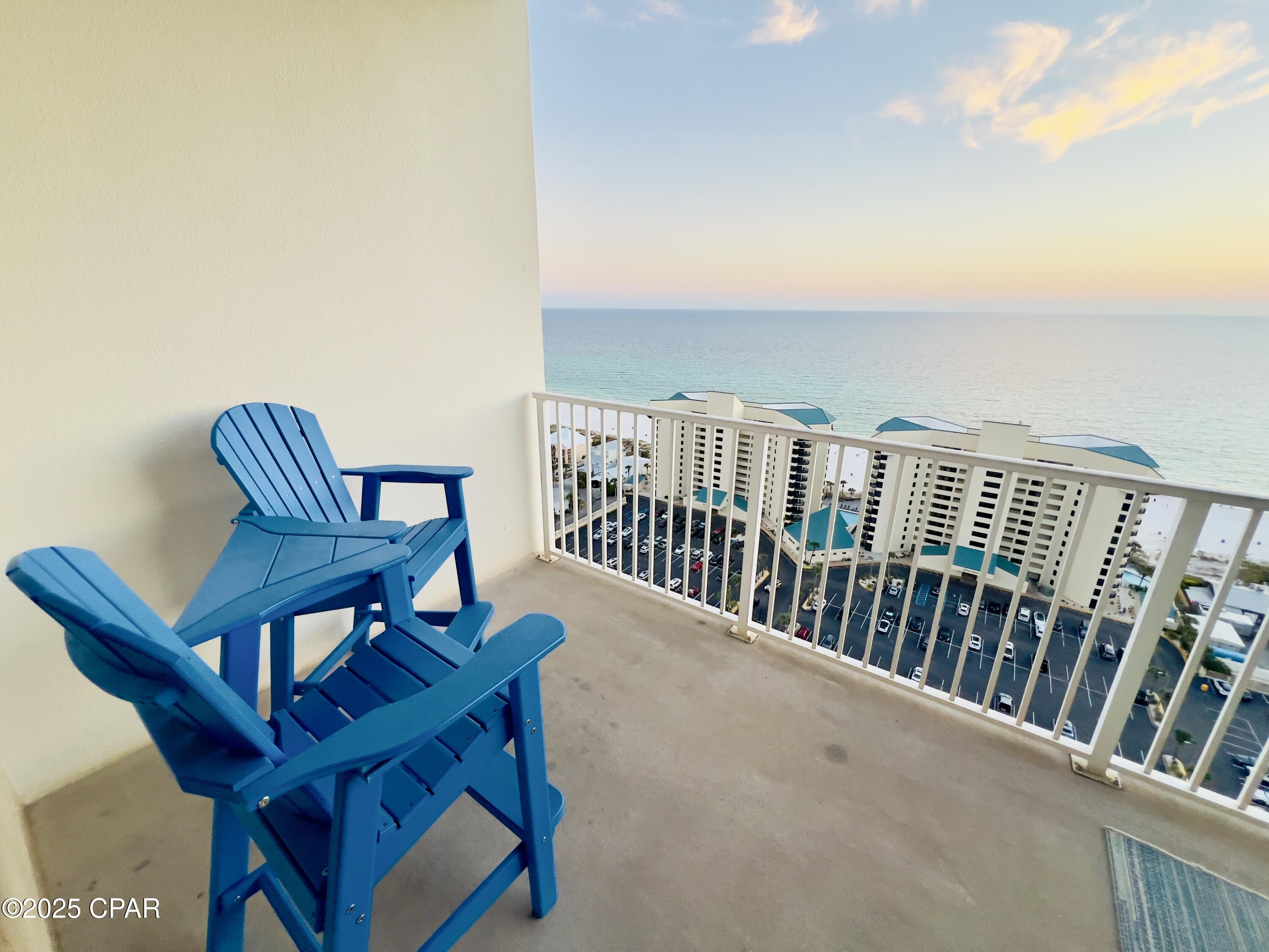 Laketown Wharf - Residential