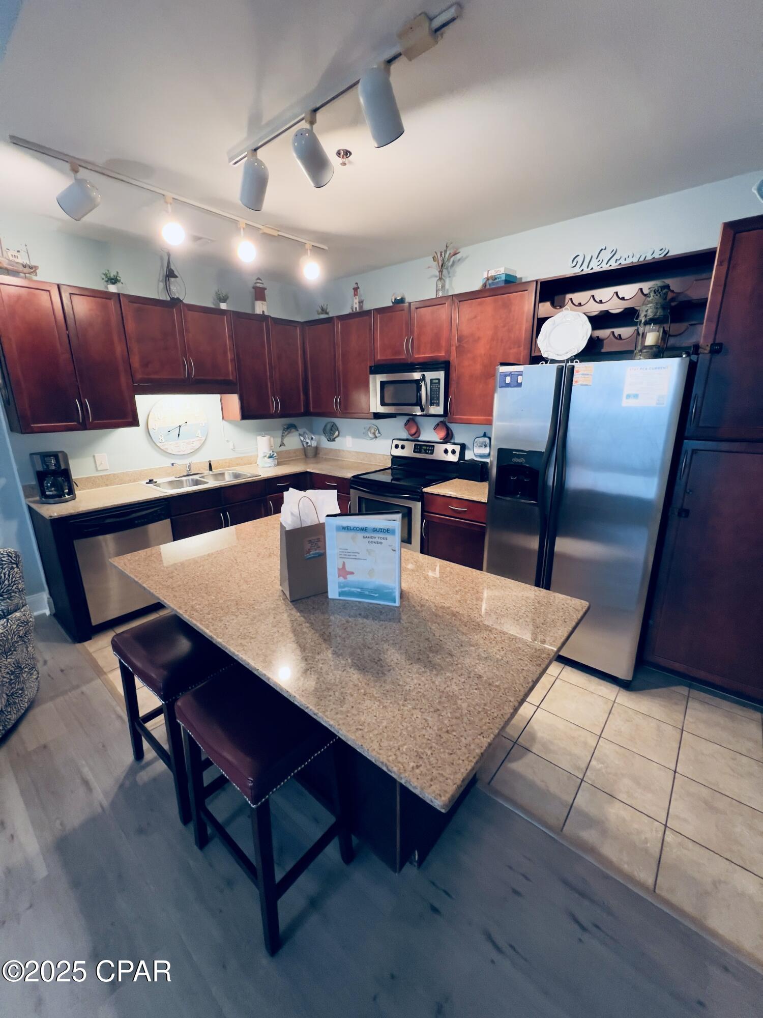 Laketown Wharf - Residential