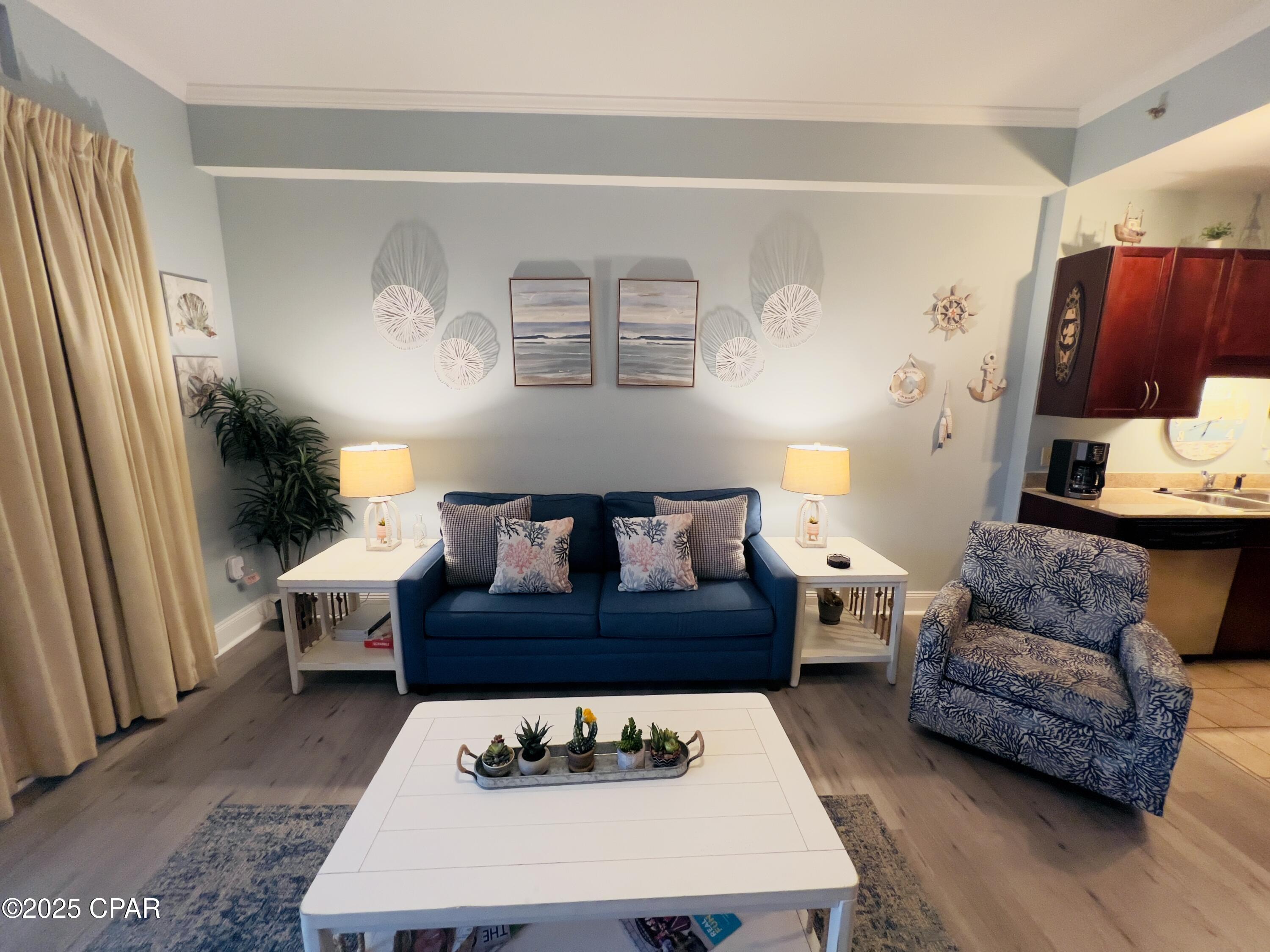 Laketown Wharf - Residential