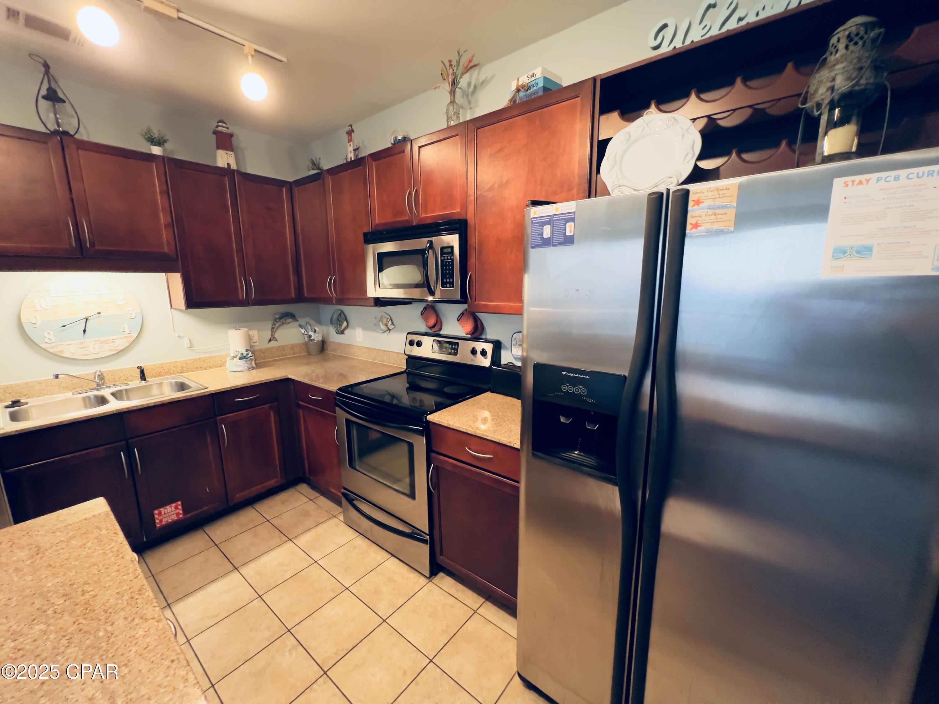 Laketown Wharf - Residential