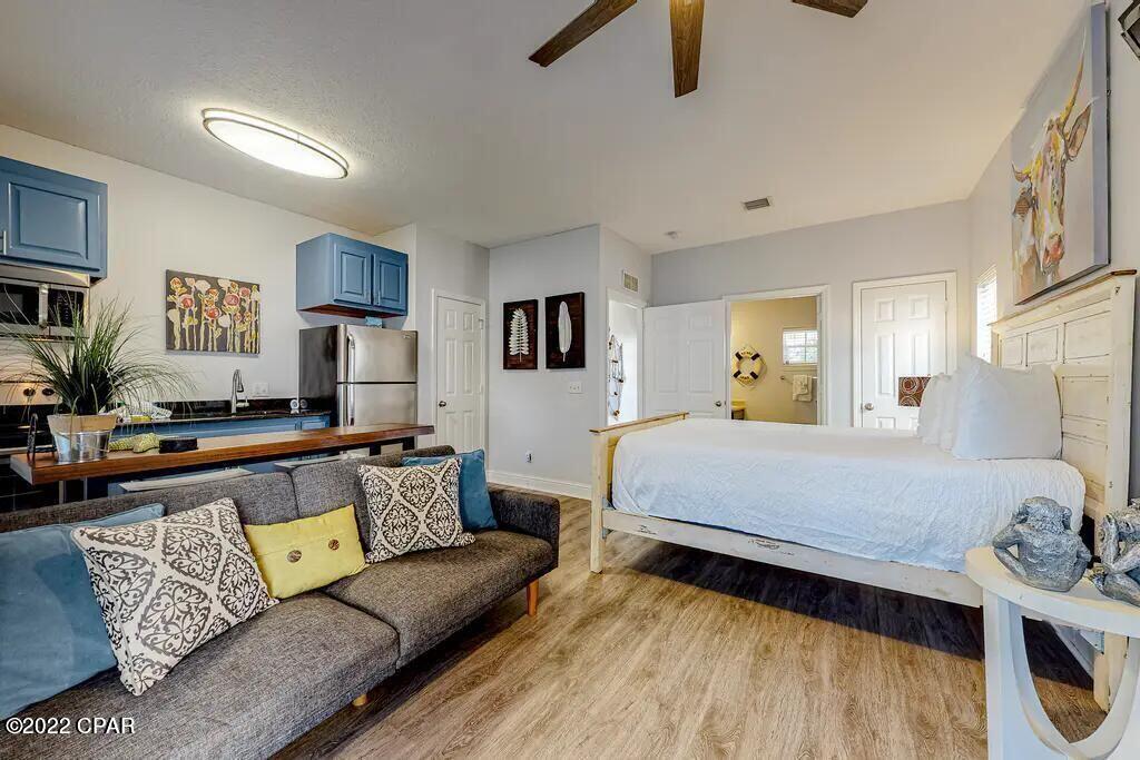 The Palms - Residential