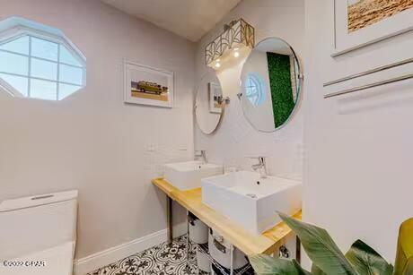 The Palms - Residential