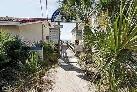 The Palms - Residential