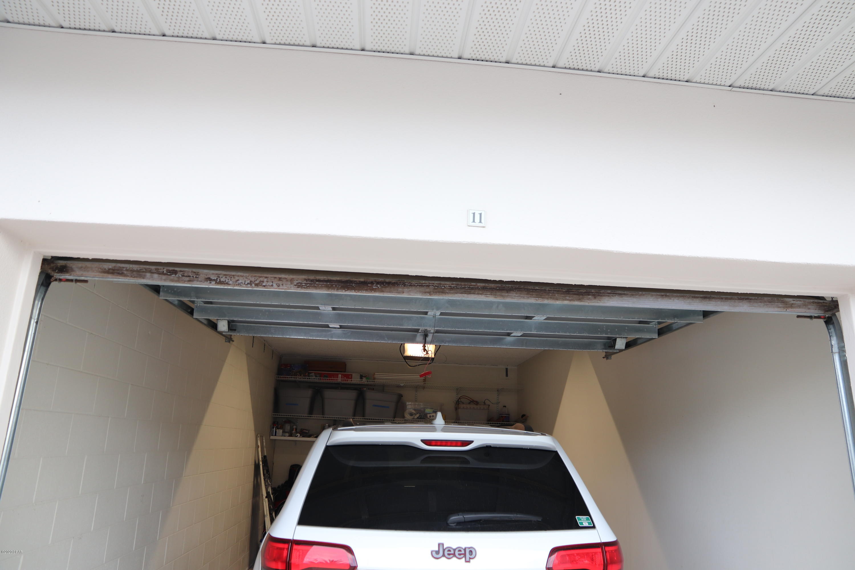 Summerwinds Condo - Residential