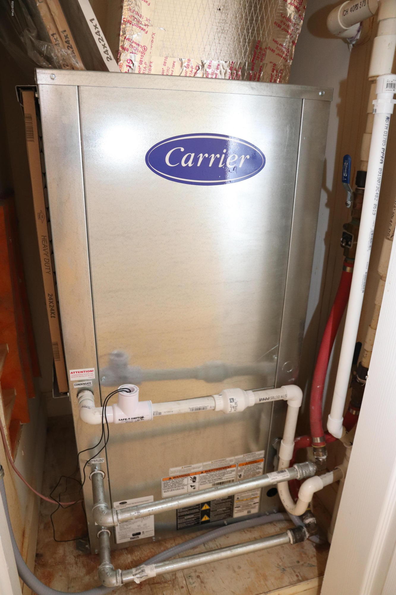 Summerwinds Condo - Residential